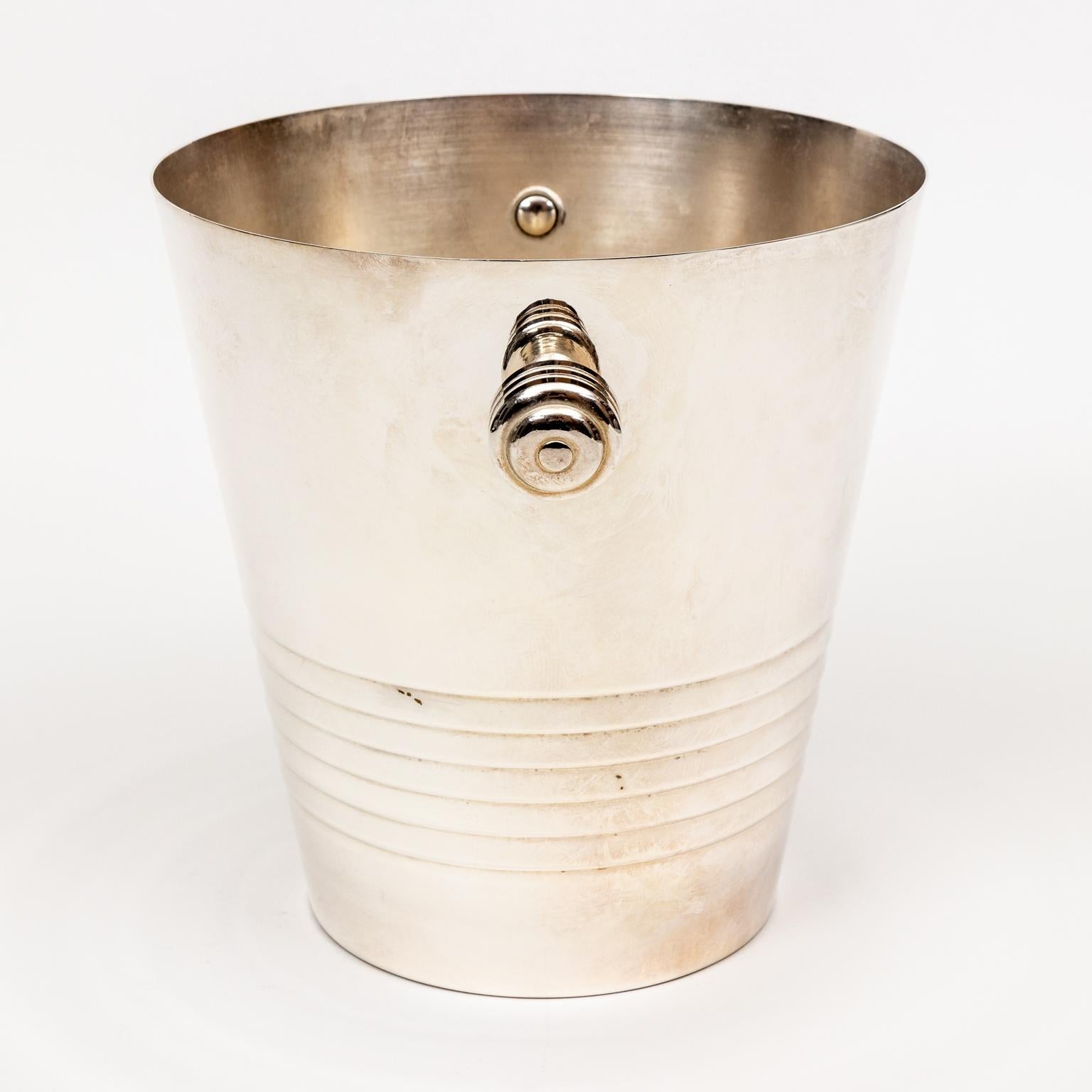 Circa 1950s vintage Art Deco style French silver plate champagne bucket and wine cooler with handles. Made in France. Please note of wear consistent with age.