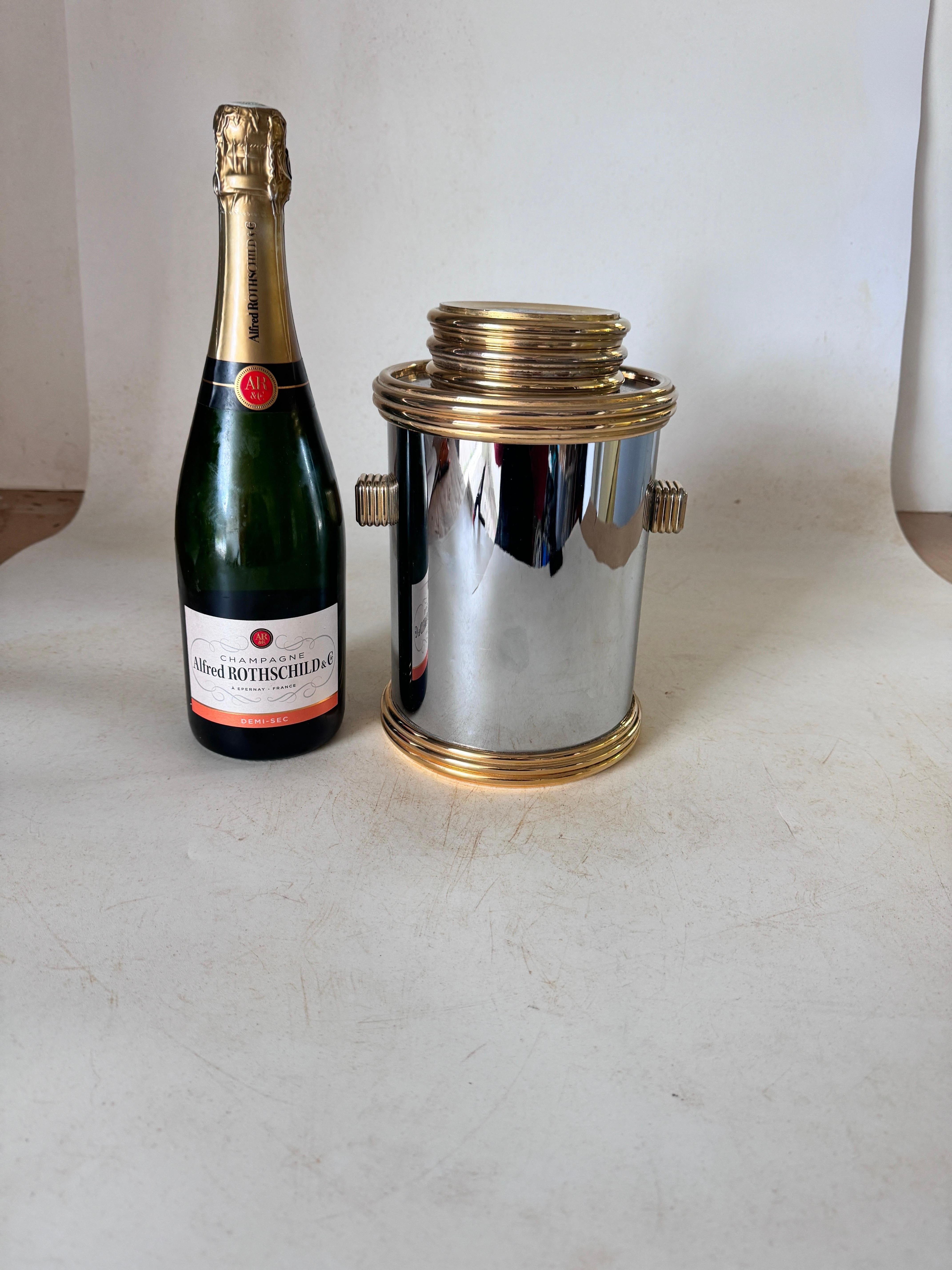 Seau à champagne en chrome et  Métal plaqué or 24 carats de Lancel France  4
