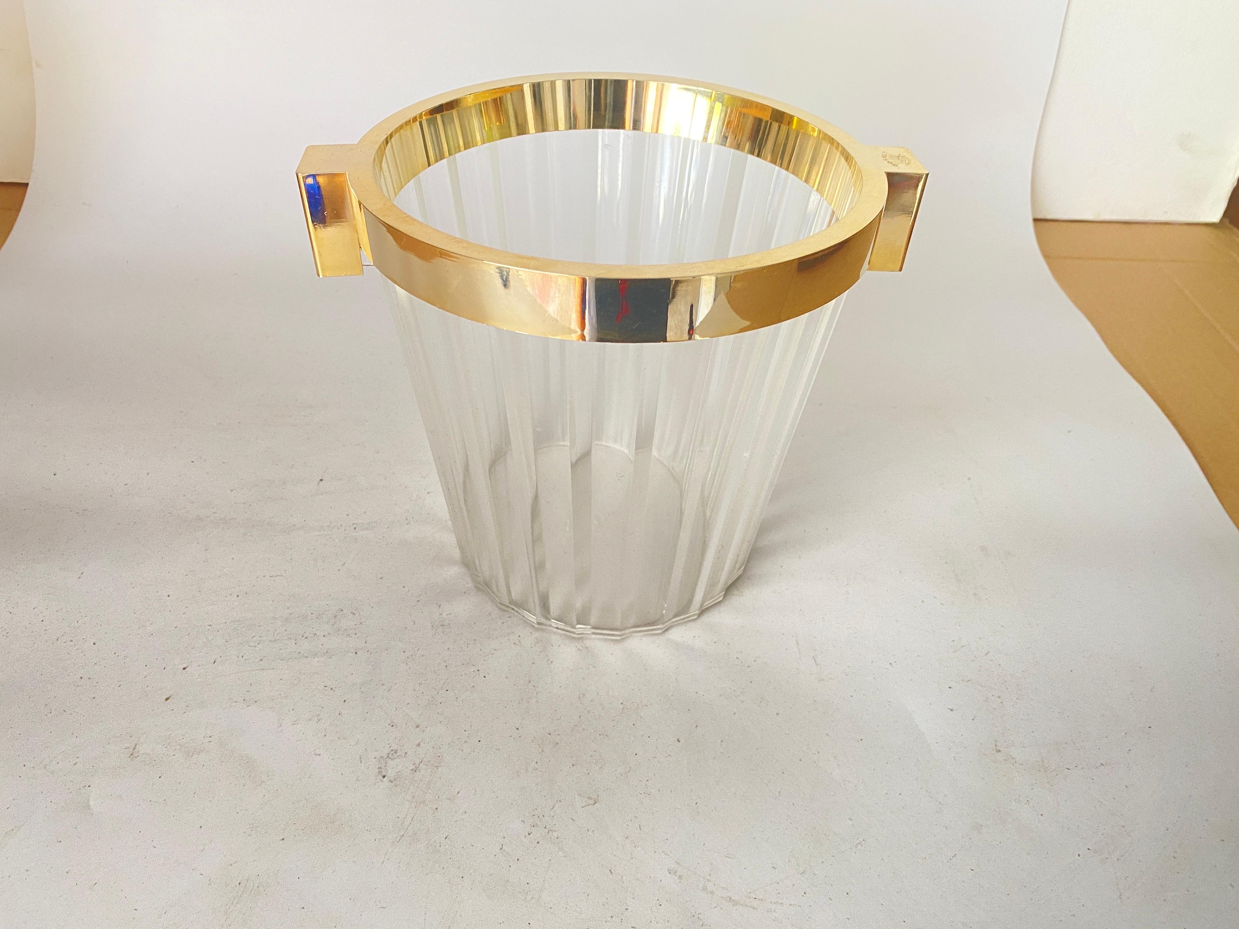 Champagne Bucket in plastic and Brass Transparent Color France 20th Century For Sale 1