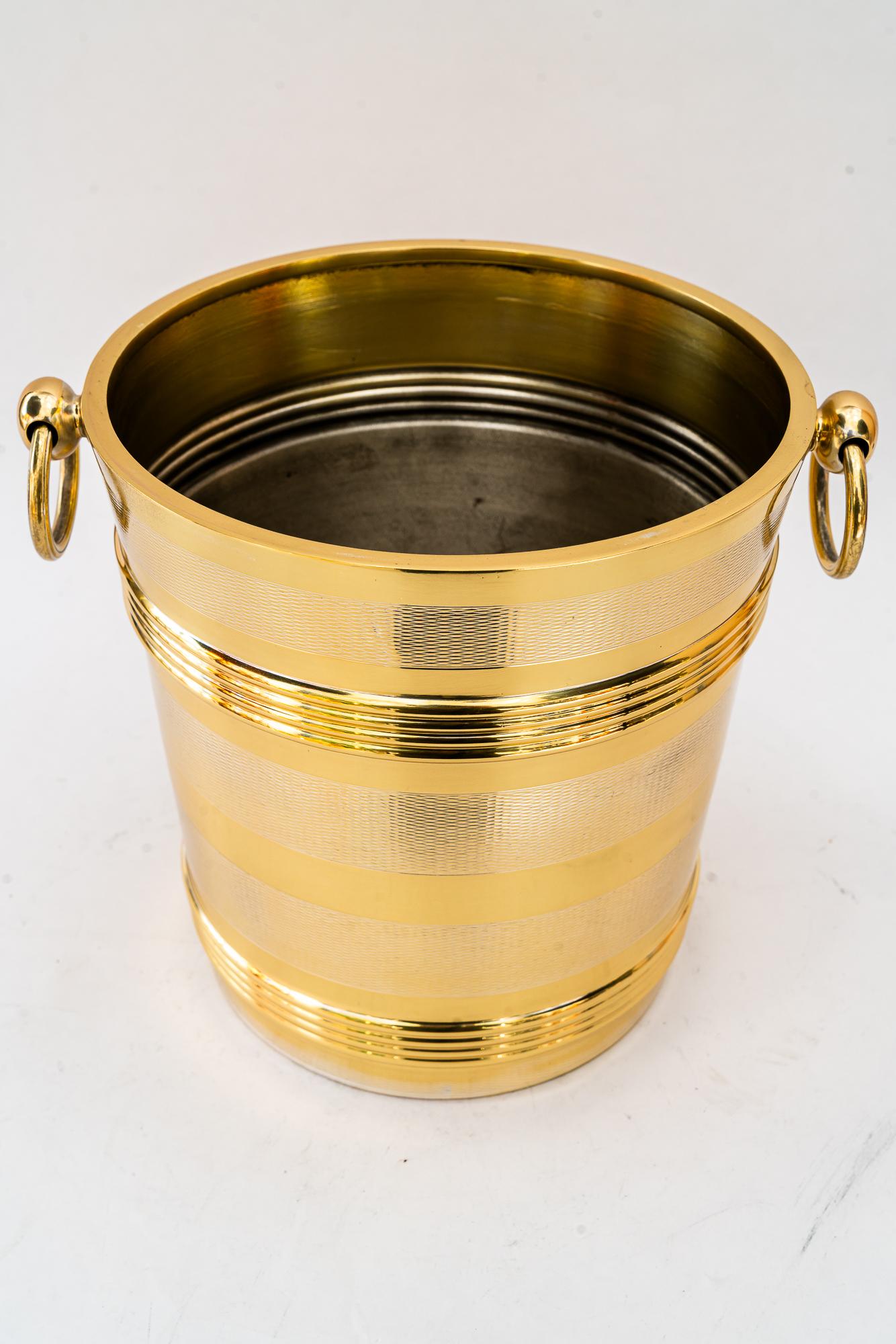 Champagnerkübel in Wien um 1920 (Österreichisch) im Angebot