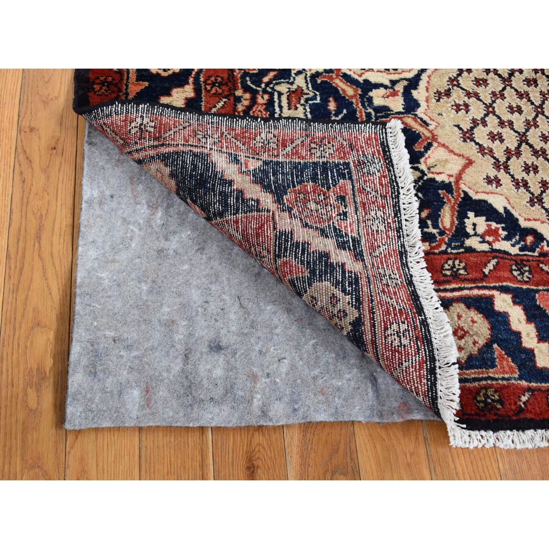 Persischer Hamadan Kamelhaar-Teppich aus reiner Wolle in Champagner-Farbe, handgeknüpft, Vintage (Handgeknüpft) im Angebot