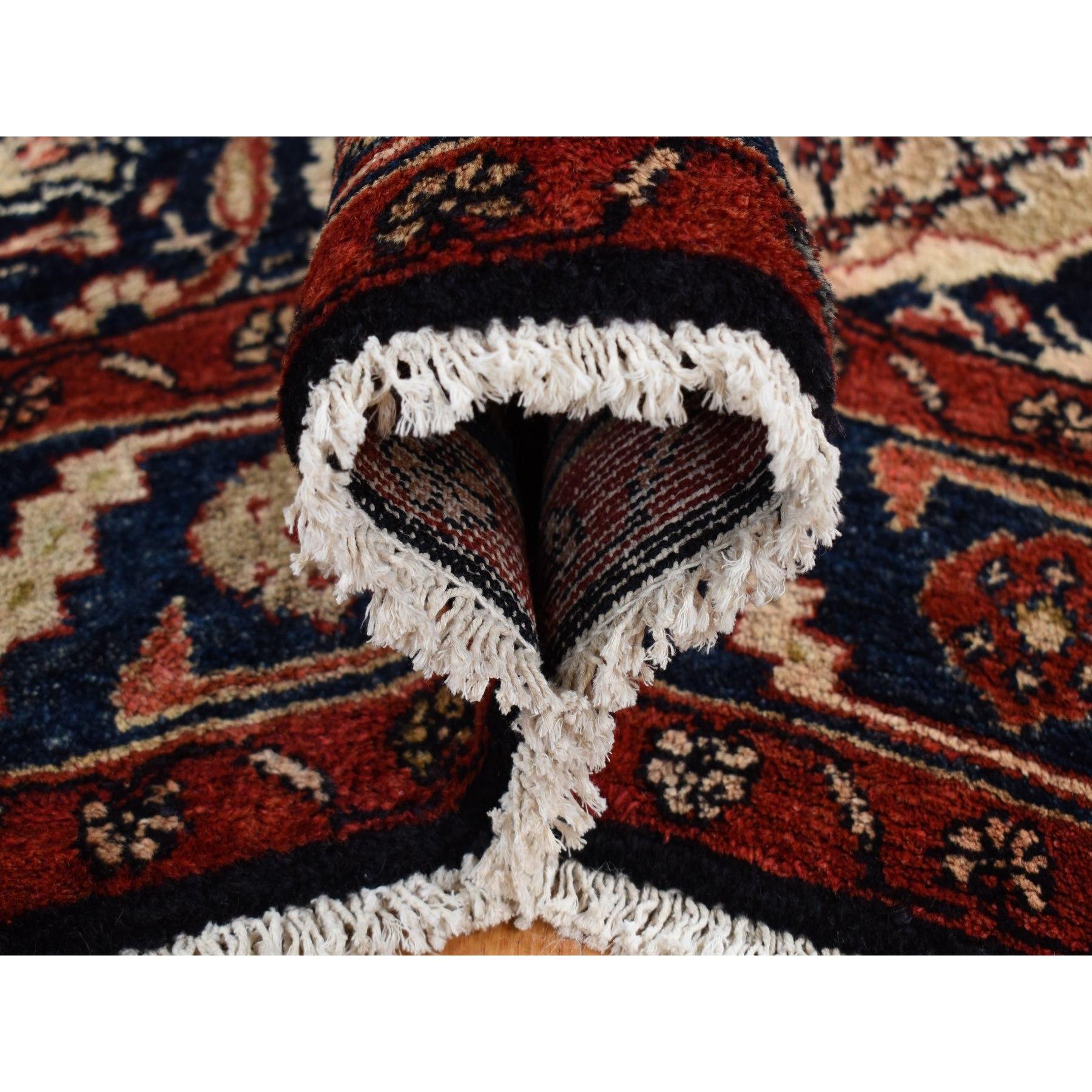 Persischer Hamadan Kamelhaar-Teppich aus reiner Wolle in Champagner-Farbe, handgeknüpft, Vintage (Ende des 20. Jahrhunderts) im Angebot