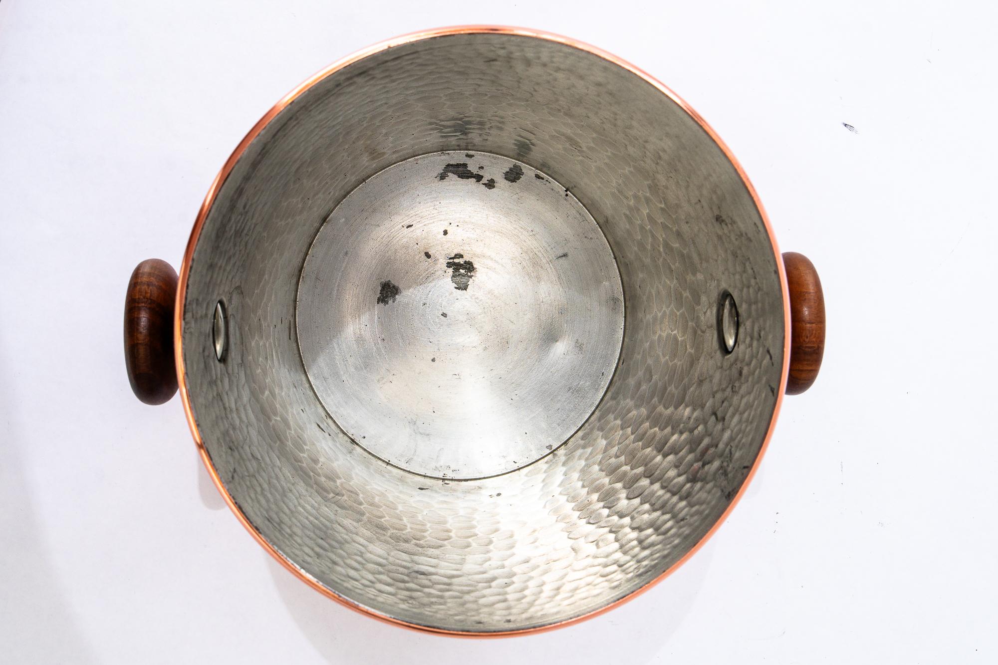 Champagnerkühler, Wien, 1950er Jahre (Messing) im Angebot
