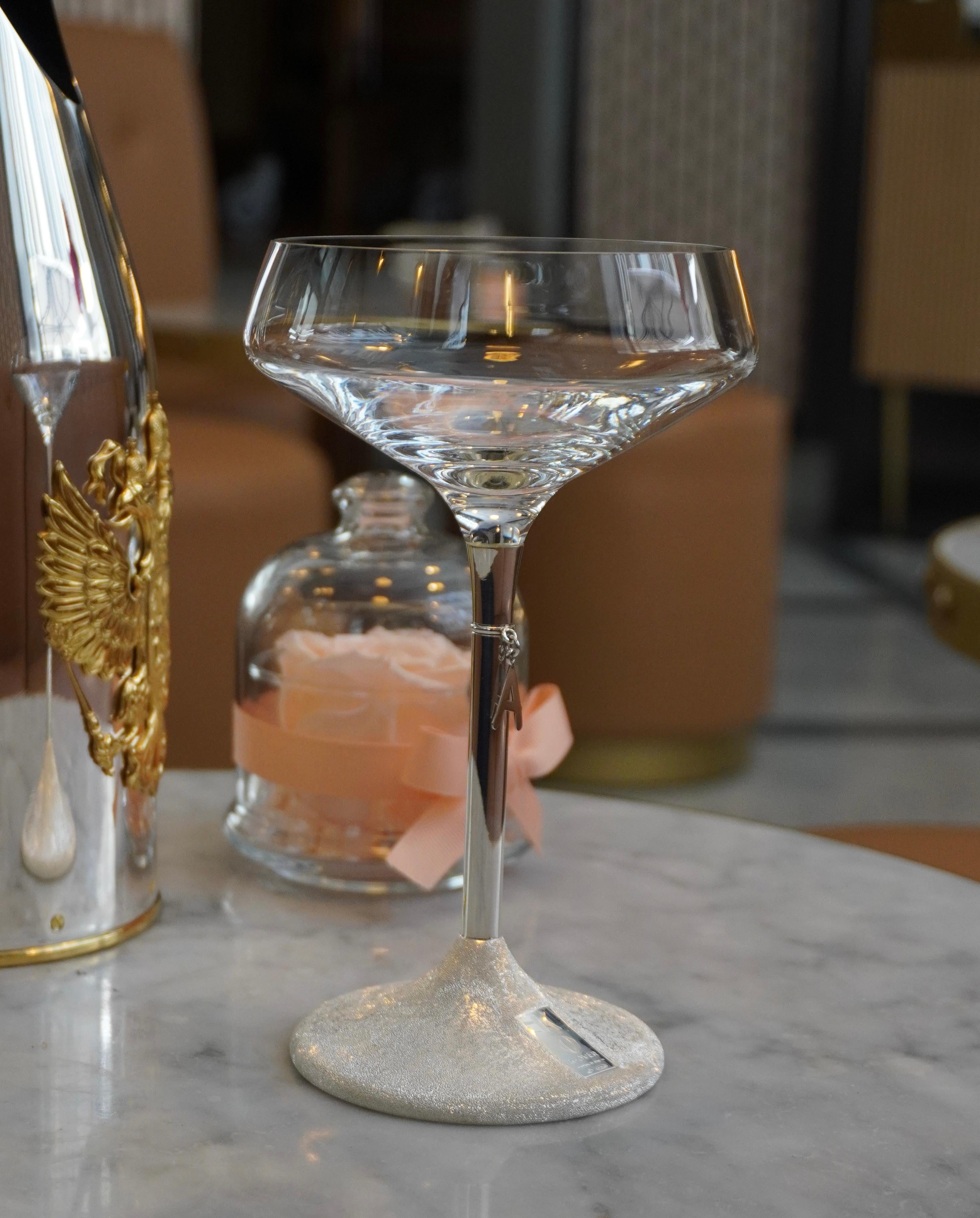 Champagne Coupe Glass, Sterling Silver, Personalized with charms, Made in Italy In New Condition For Sale In Firenze, IT