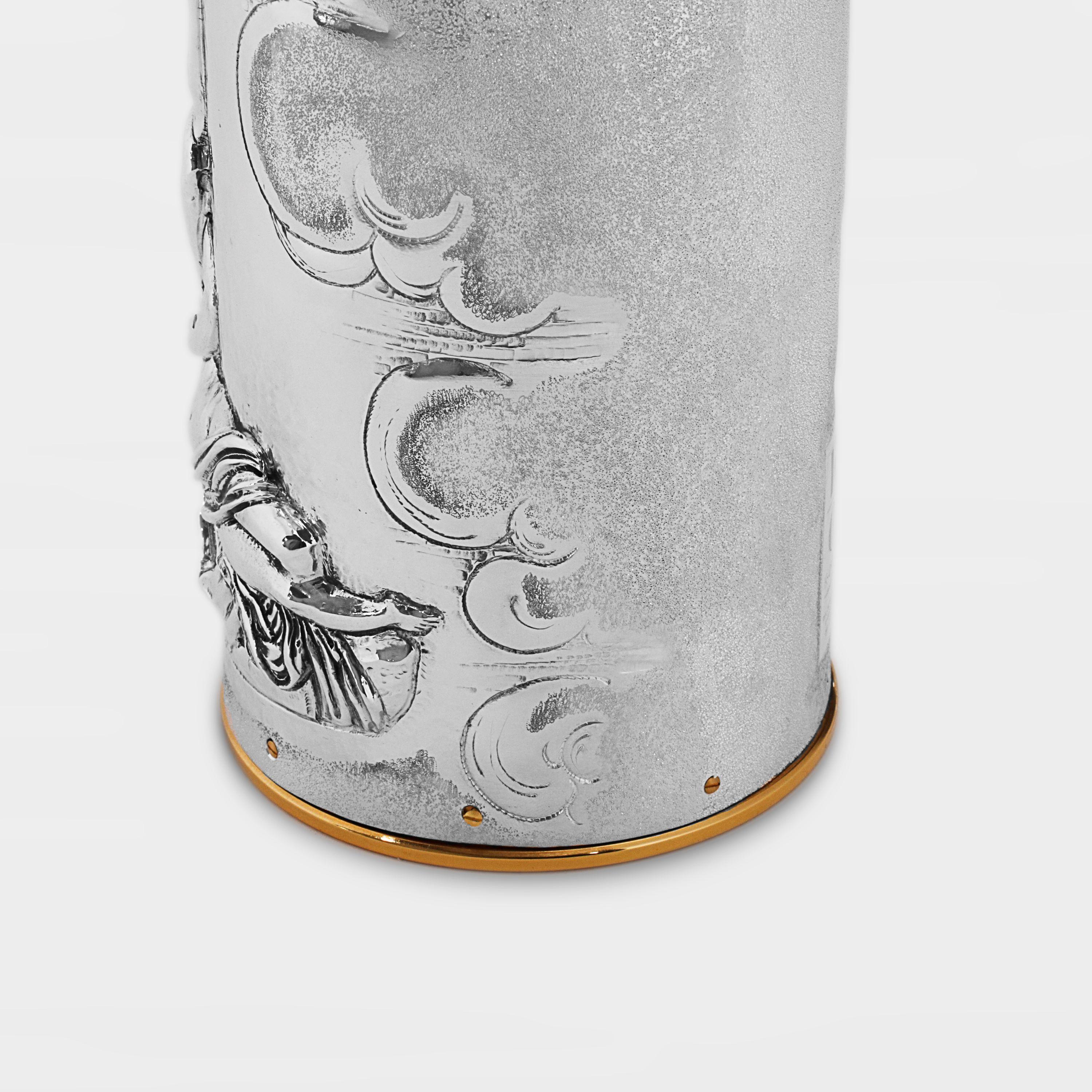 Champagnerfarbener Deckel aus massivem reinem Silber, Amore e Psiche, 2019, Italien im Zustand „Hervorragend“ im Angebot in Firenze, IT