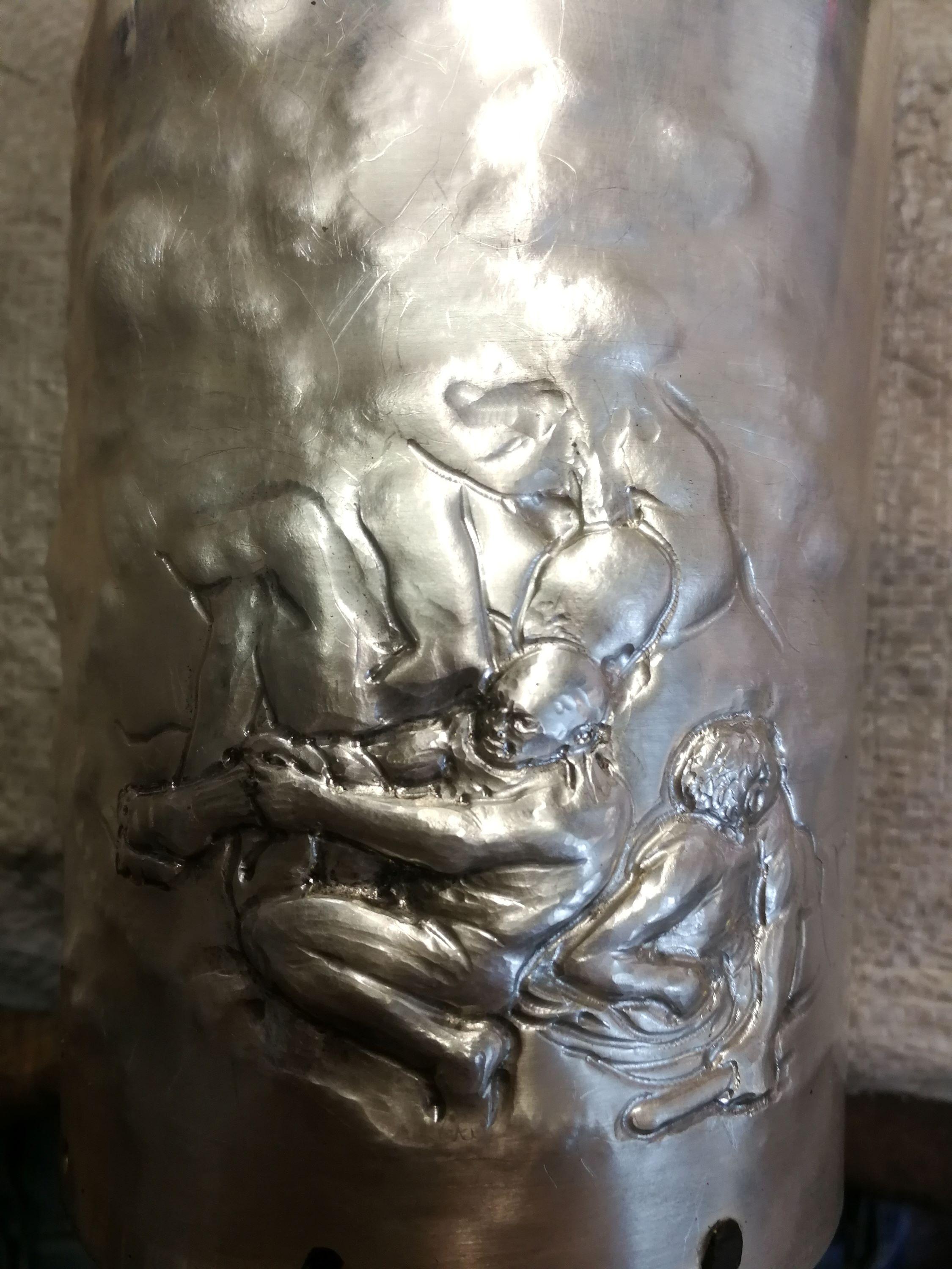 21st Century, Champagne cover, Solid pure silver, Battaglia di Cascina, Italy In Excellent Condition For Sale In Firenze, IT