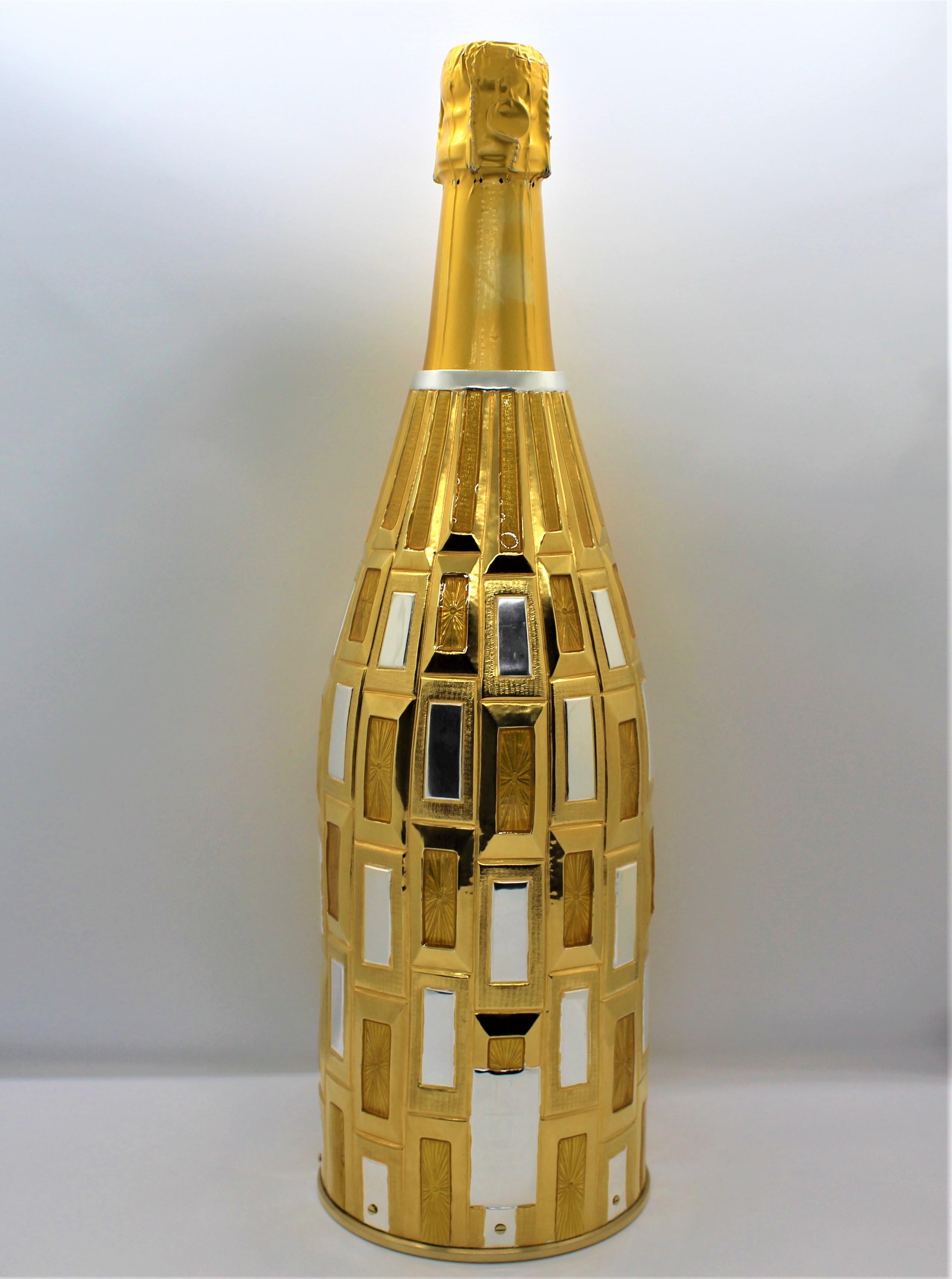 K-OVER Champagner, 21. Jahrhundert, massives reines Silber, The Kiss, Italien im Zustand „Hervorragend“ im Angebot in Firenze, IT