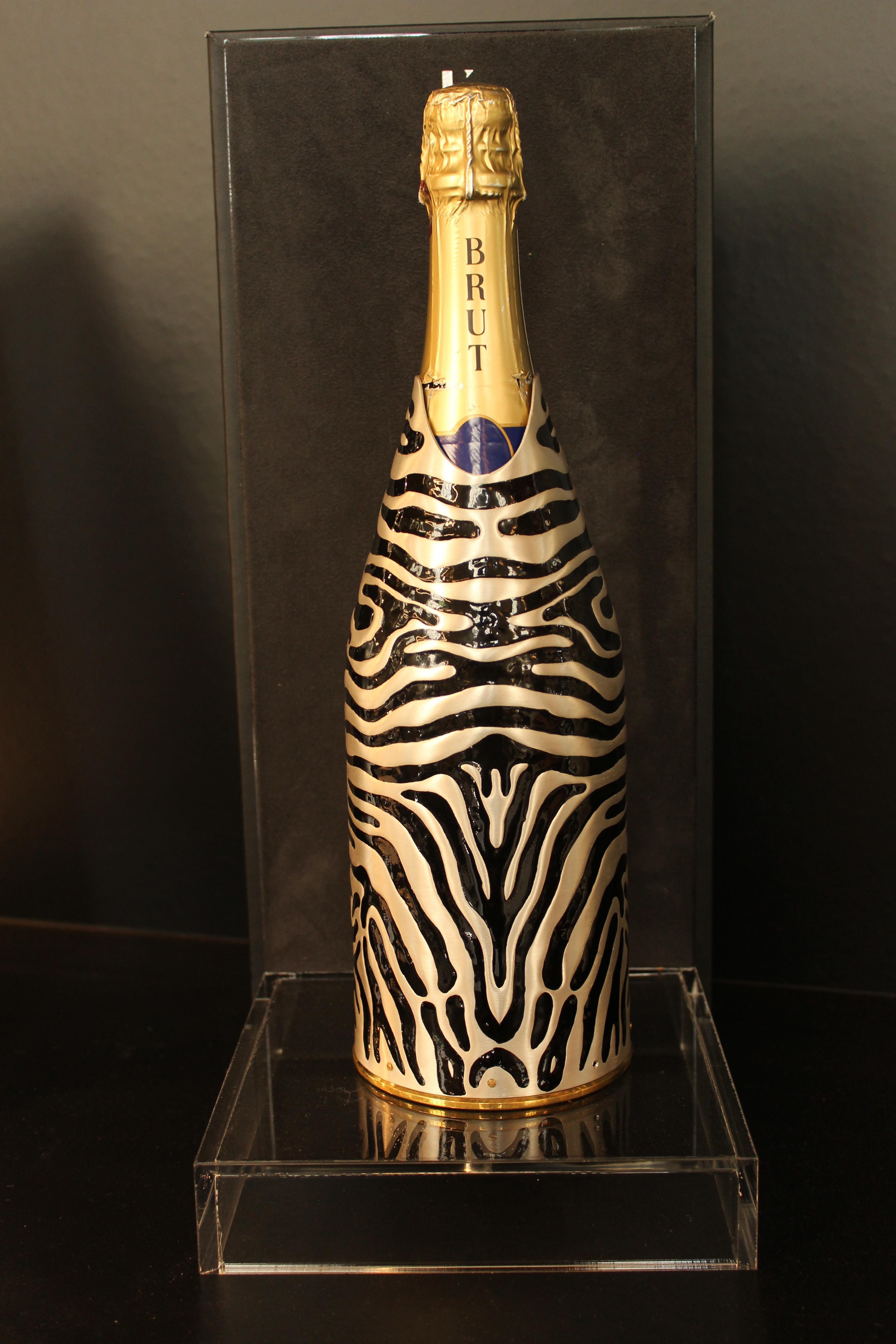 Champagnerfarbener Deckel aus massivem reinen Silber, Zebra, 2020, Italien im Angebot 2