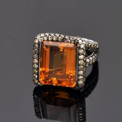 Bague cocktail champagne en or 18 carats, diamant et citrine