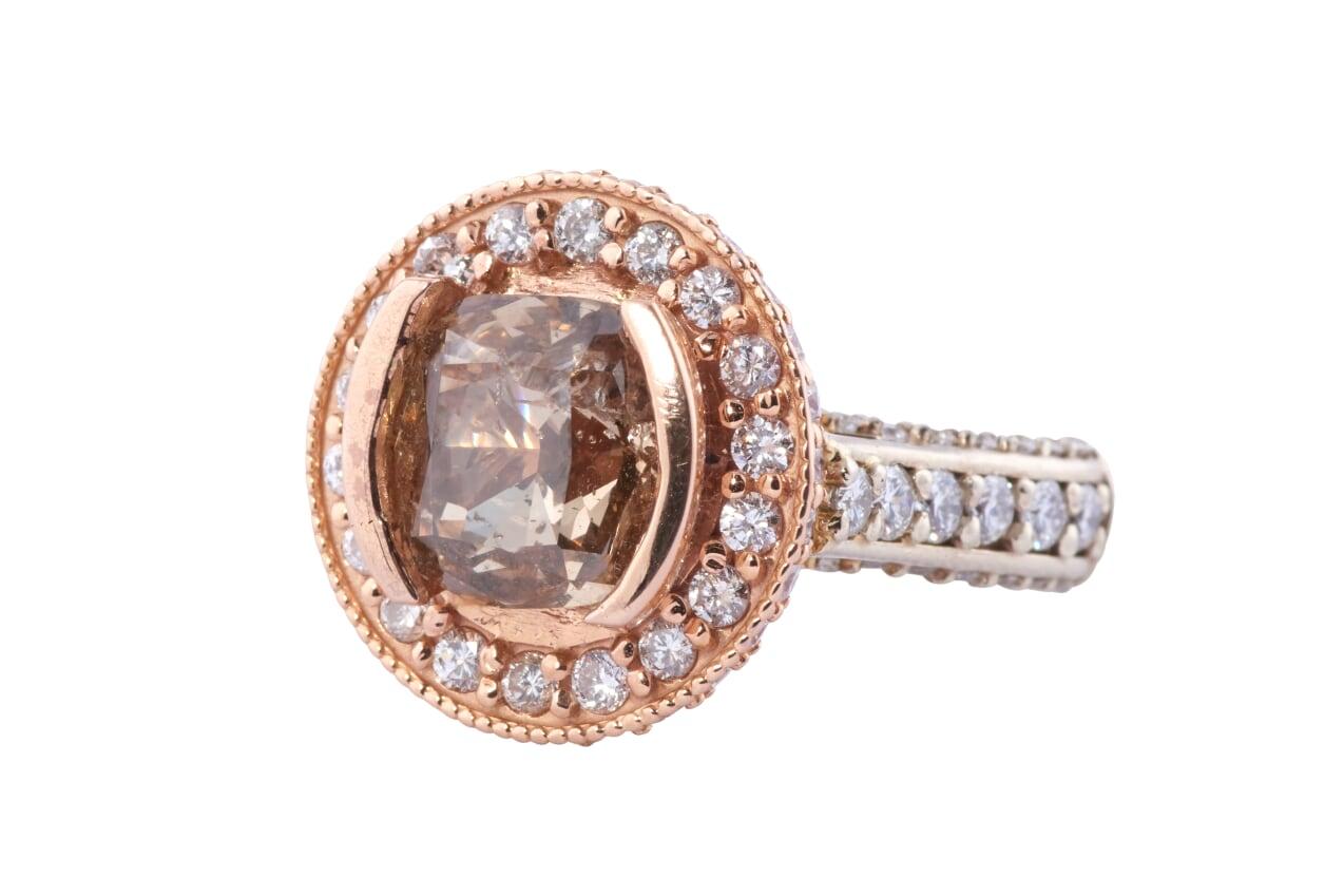 Champagne Diamond Cushion Cut Engagement Ring (Kissenschliff) im Angebot