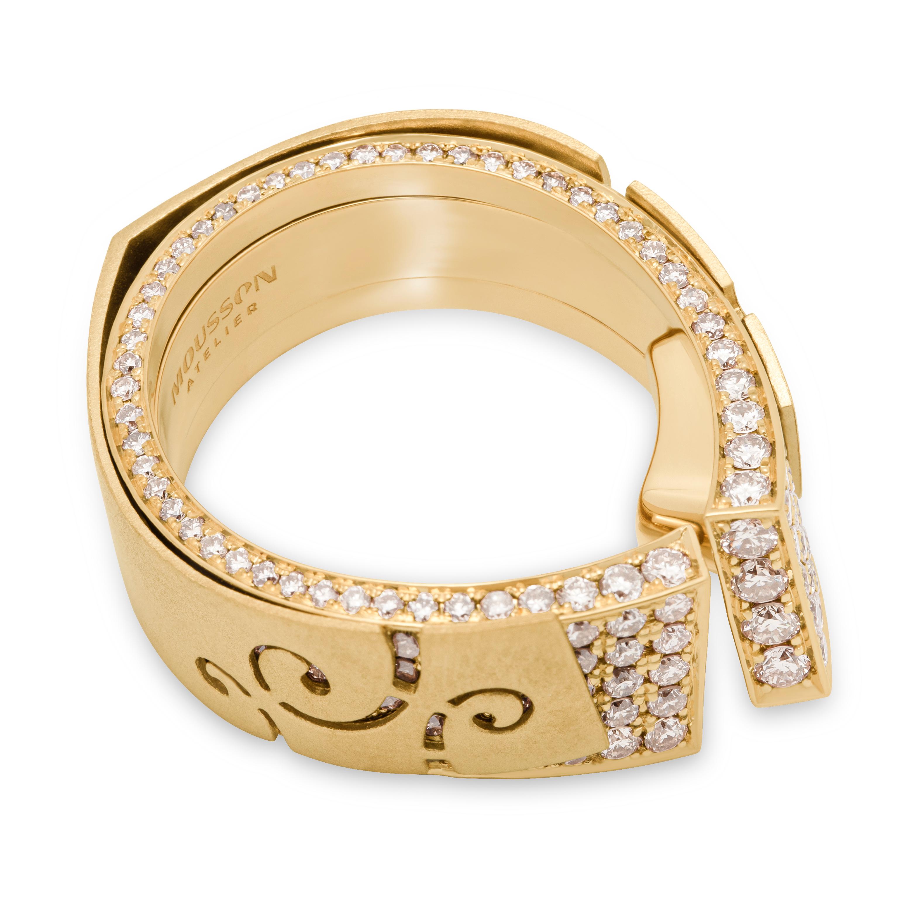 Champagne Diamonds 18 Karat Yellow Gold Veil Ring

Veil inspired this jewelry series by our designers. For example, this Ring seems to have two layers. The first layer is a 