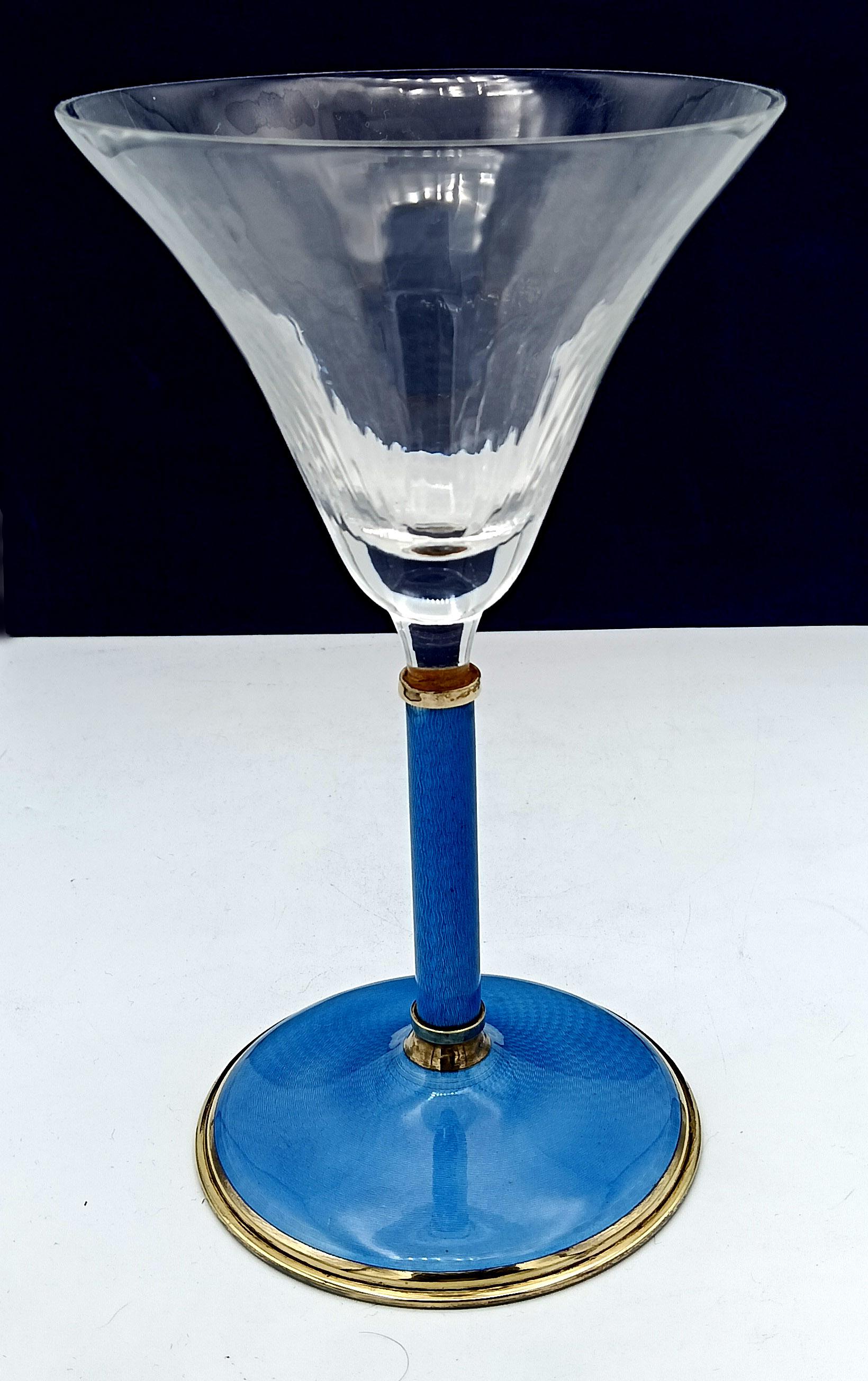 Émaillé verre à champagne avec pied et tige ronds Salimbeni en vente