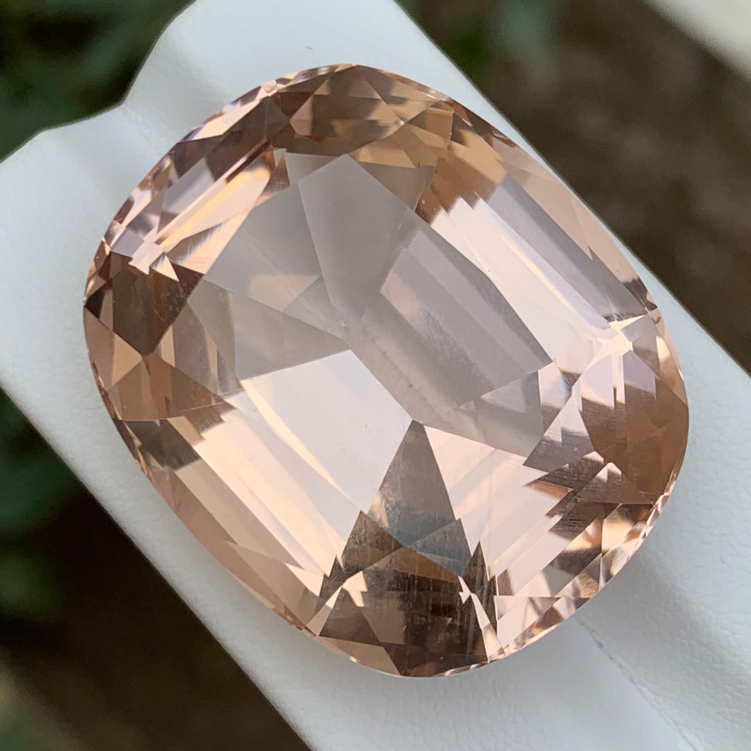 Contemporaneo Gemma naturale Morganite sfusa Champagne Peach Big 102.20 Ct Collection'S in vendita