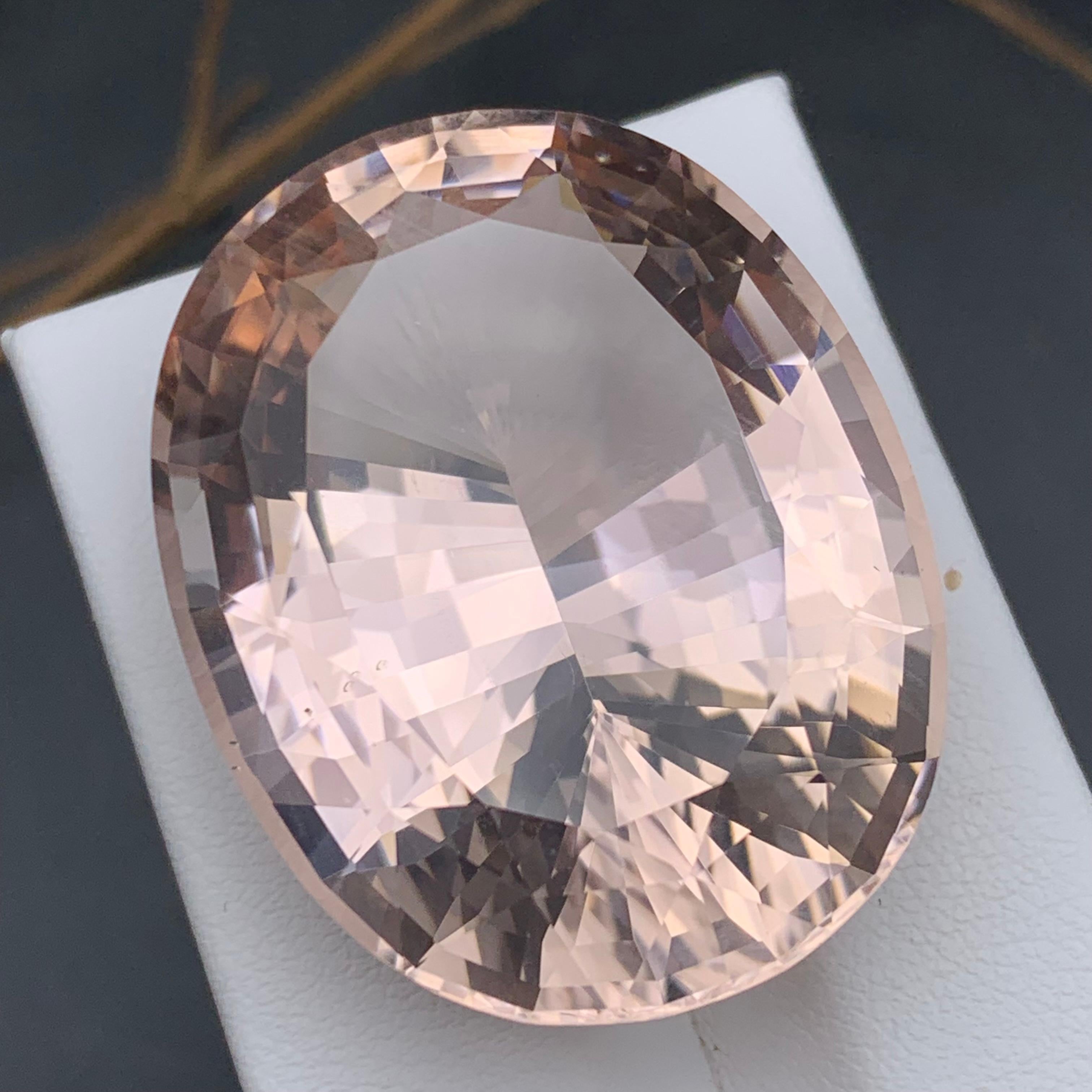 Champagne Peach Big Natural Morganite Loose Gemstone 80.65 Ct Collection Piece For Sale 4