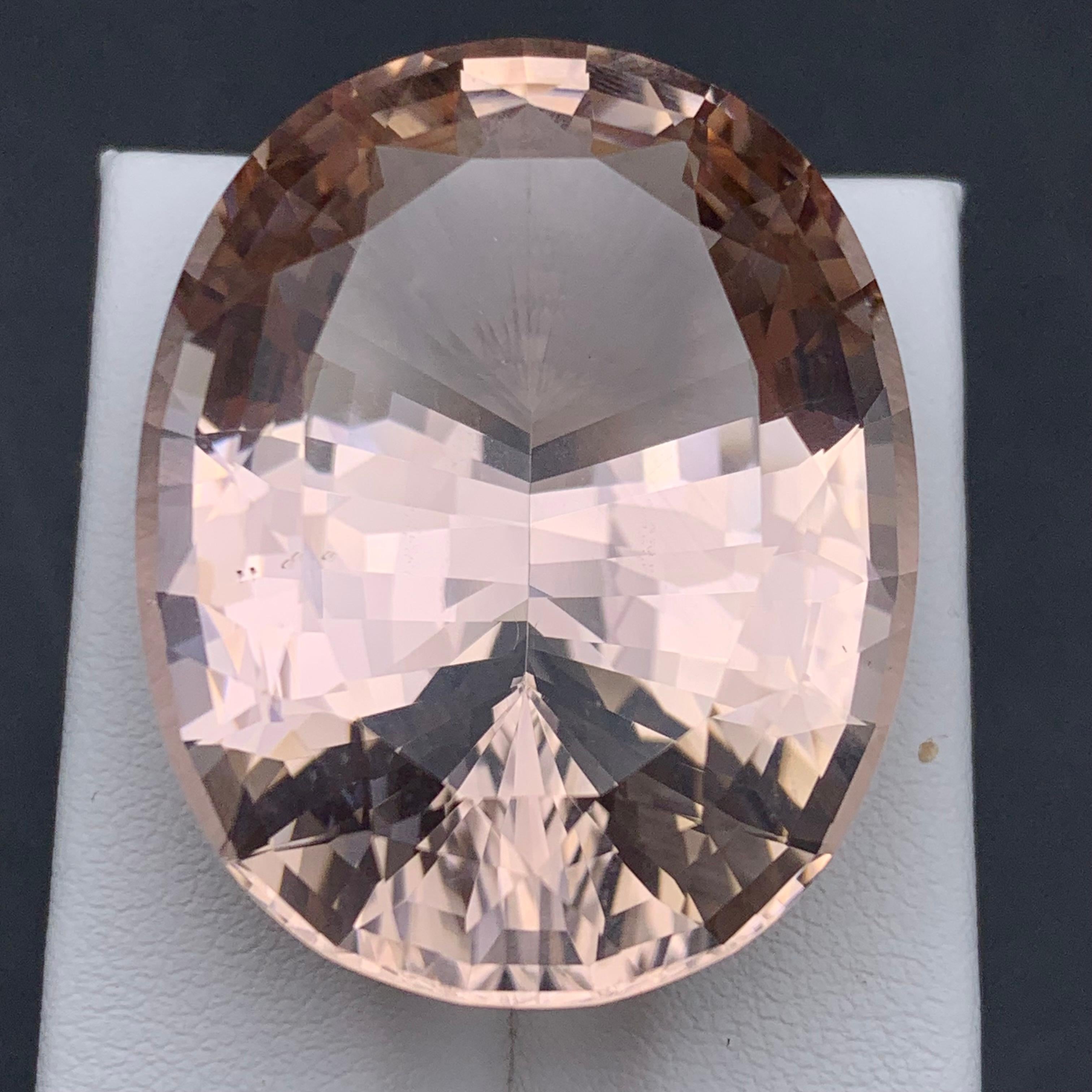 Champagne Peach Big Natural Morganite Loose Gemstone 80.65 Ct Collection Piece In New Condition For Sale In Peshawar, PK