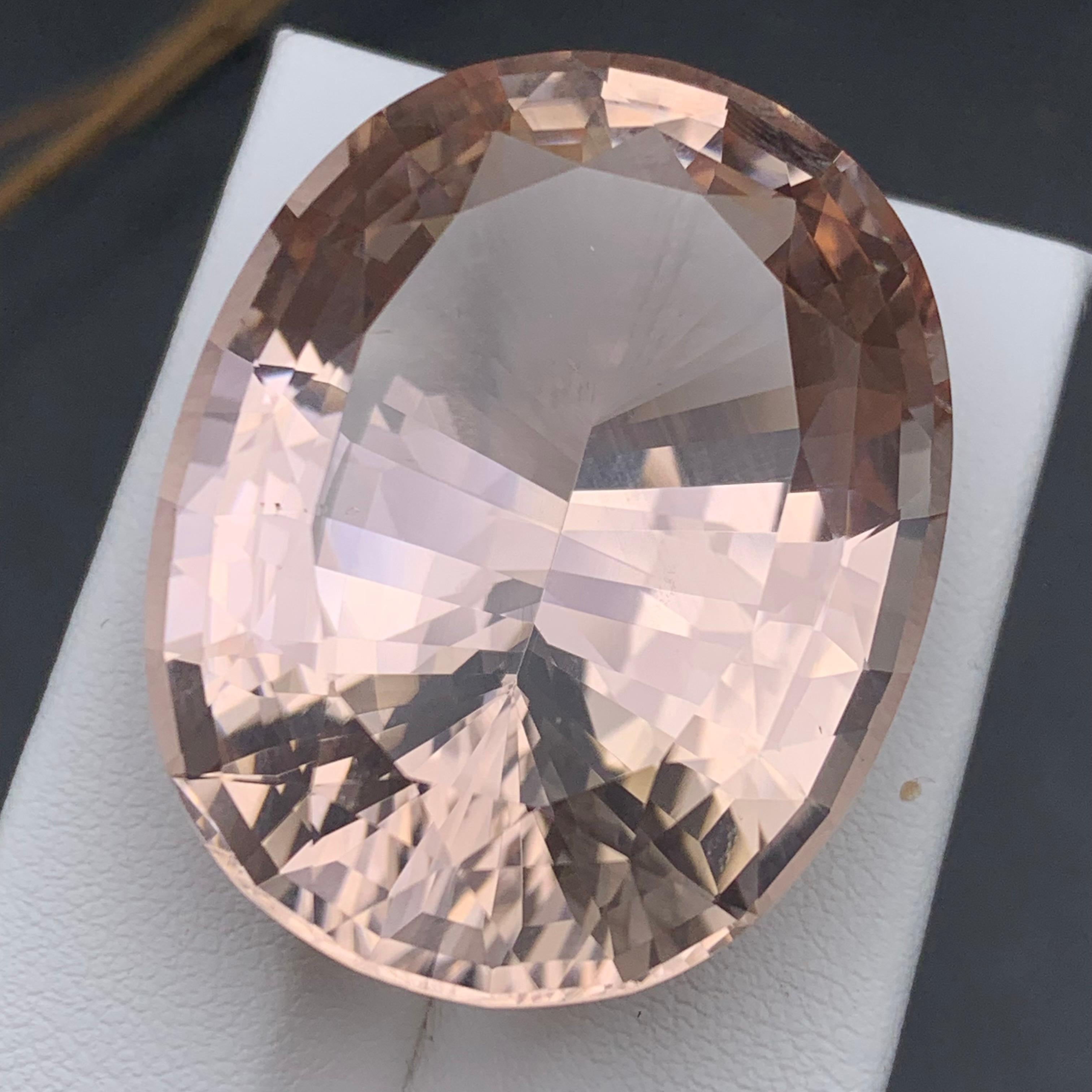 Champagne Peach Big Natural Morganite Loose Gemstone 80.65 Ct Collection Piece For Sale 2