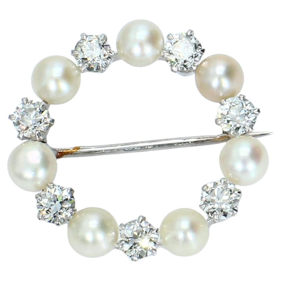 Champagne Pearl 
Diamond Brooch in Platinum - 6.5g