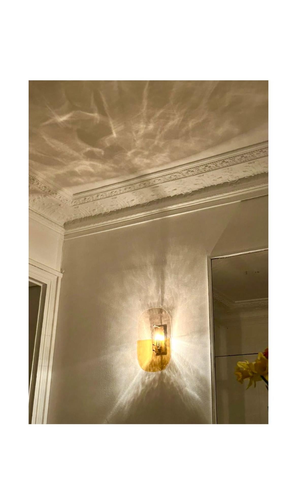 XXIe siècle et contemporain Sculpture lumineuse en laiton rose champagne et jaune de Marie Jeunet en vente