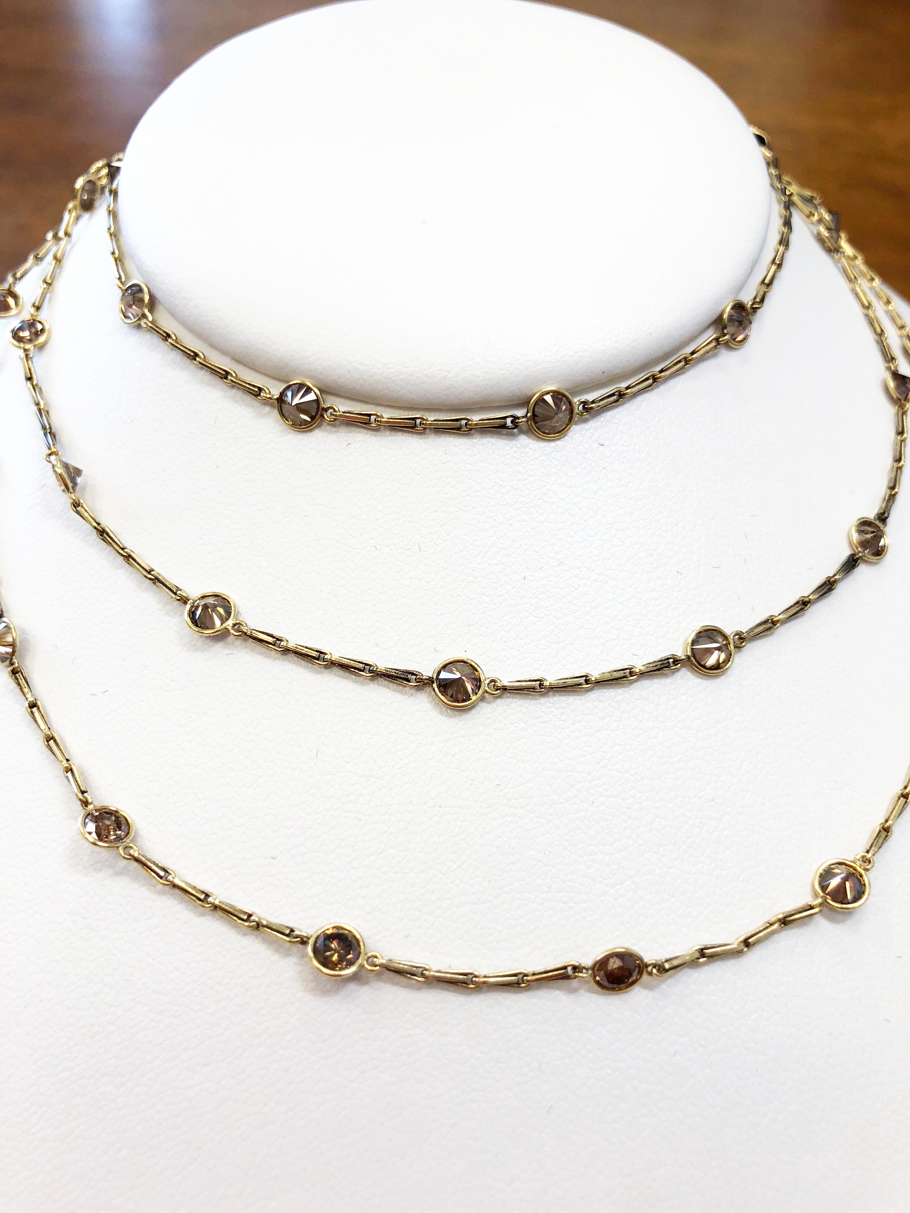 Champagne Round Diamond and 18 Karat Yellow Gold Chain Necklace In New Condition In Los Angeles, CA
