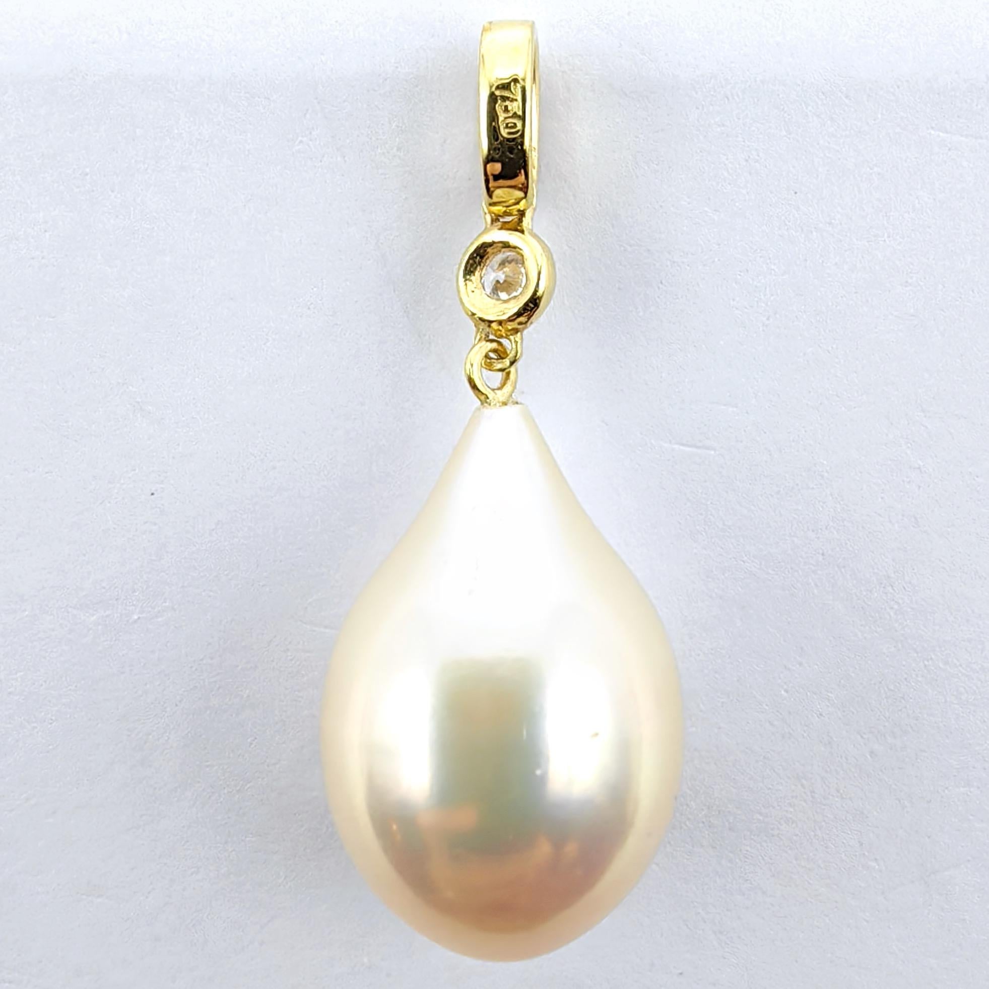 Champagne Teardrop Baroque Pearl Diamond Necklace & Earrings Set 18K Yellow Gold en vente 8