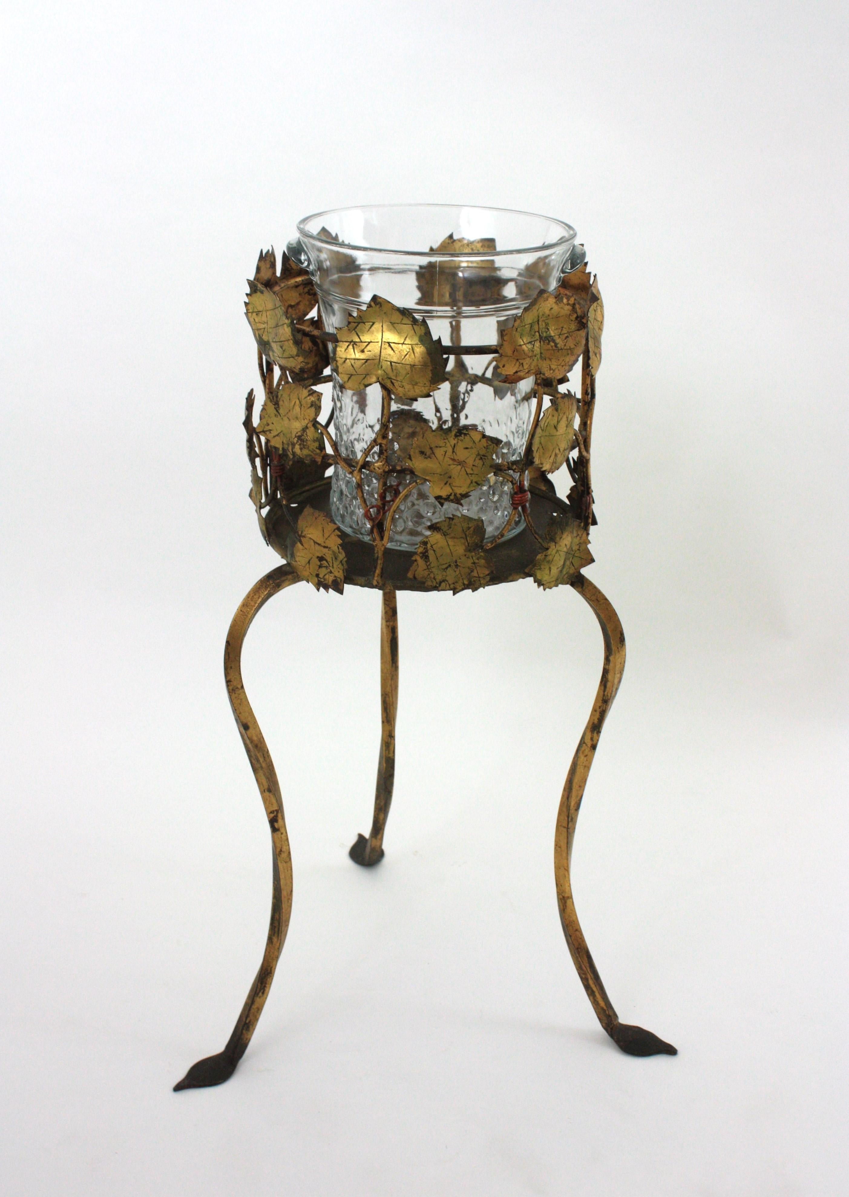 Champagne Wine Cooler Stand Ice Bucket / Drinks Stand, Foliage Design, Gilt Iron For Sale 3