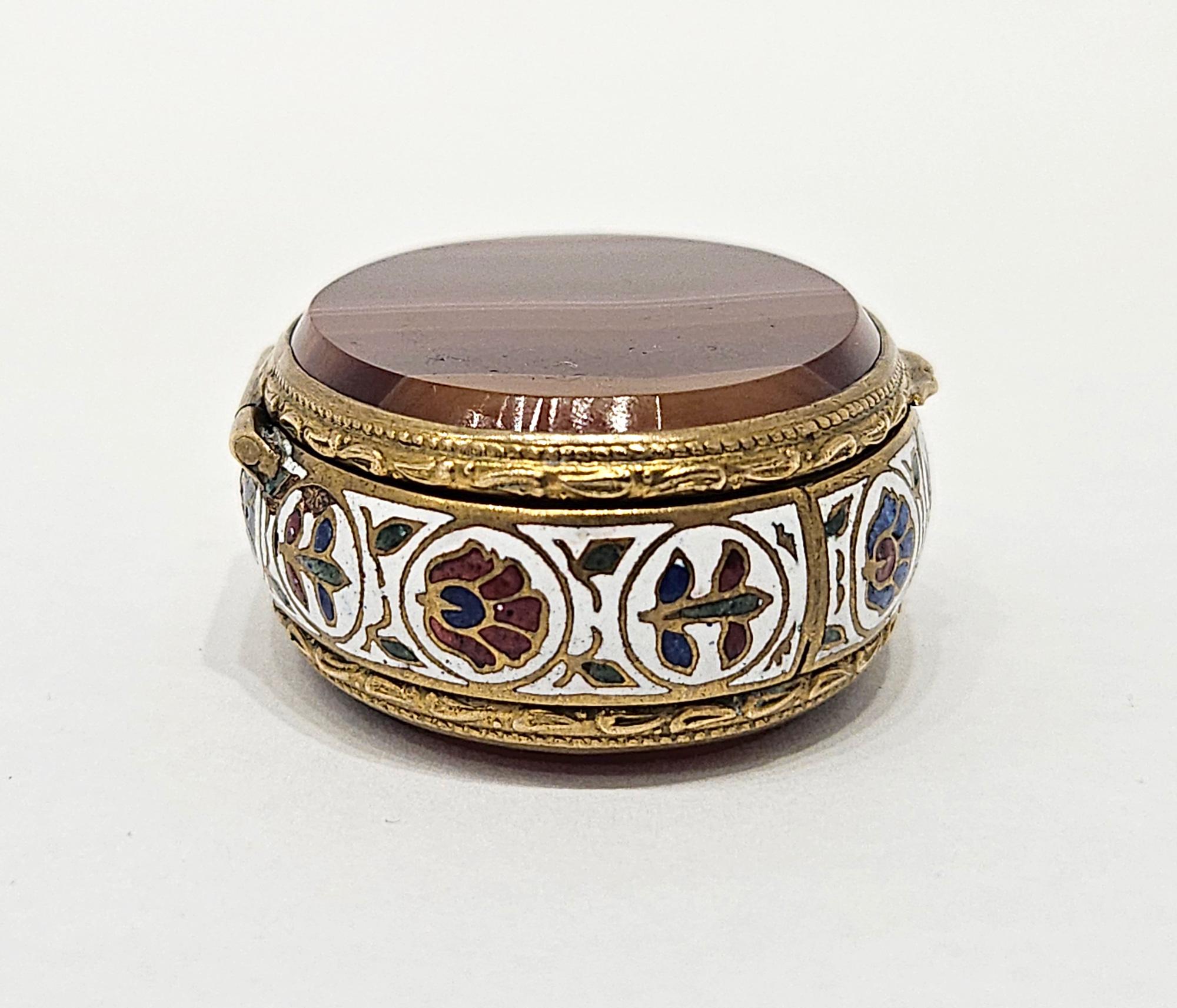 Champlevé Enamel & Agate Pill Box / Snuff Box, France c. 1880 For Sale 5
