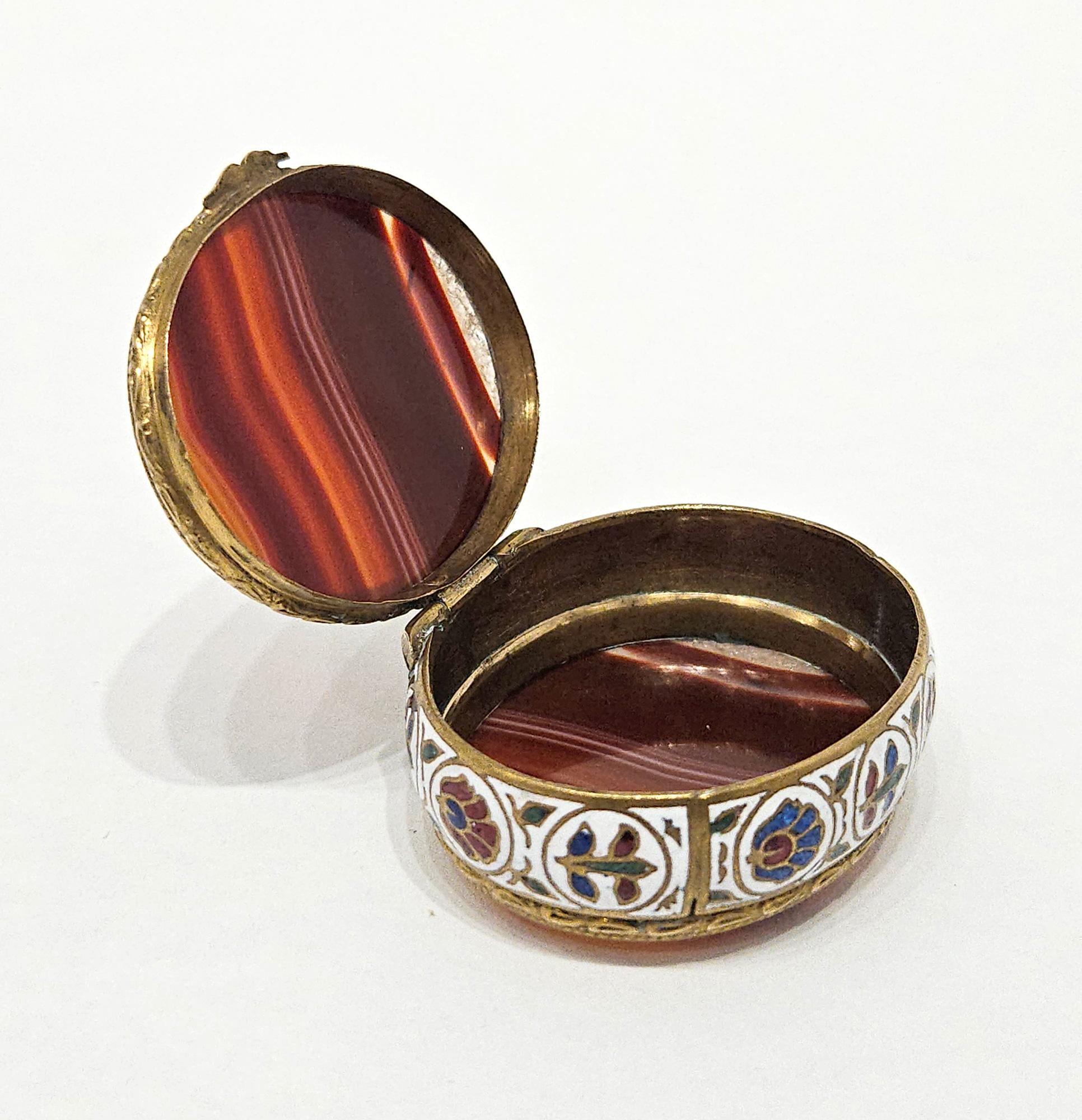 Late 19th Century Champlevé Enamel & Agate Pill Box / Snuff Box, France c. 1880 For Sale