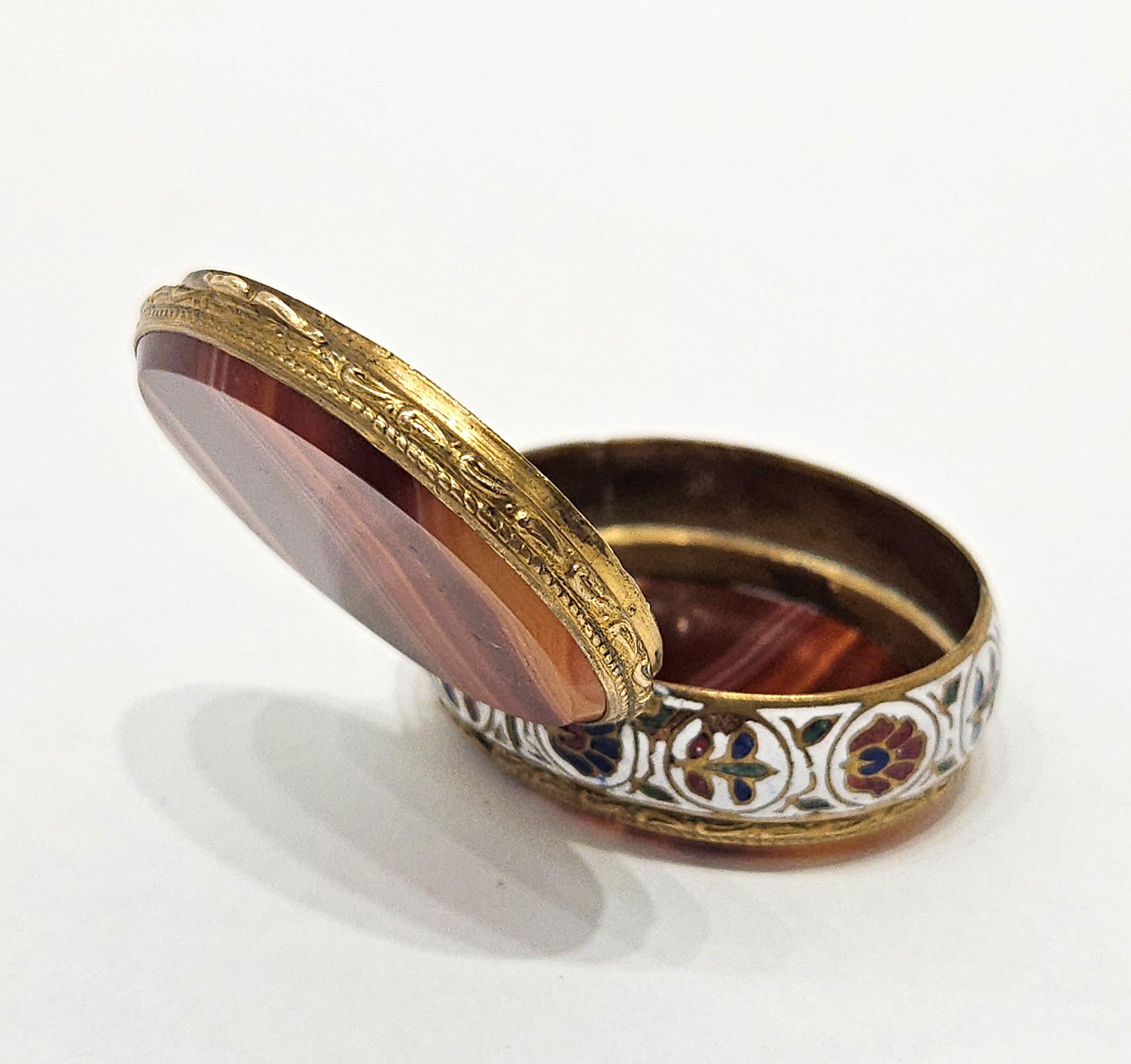 Champlevé Enamel & Agate Pill Box / Snuff Box, France c. 1880 For Sale 1