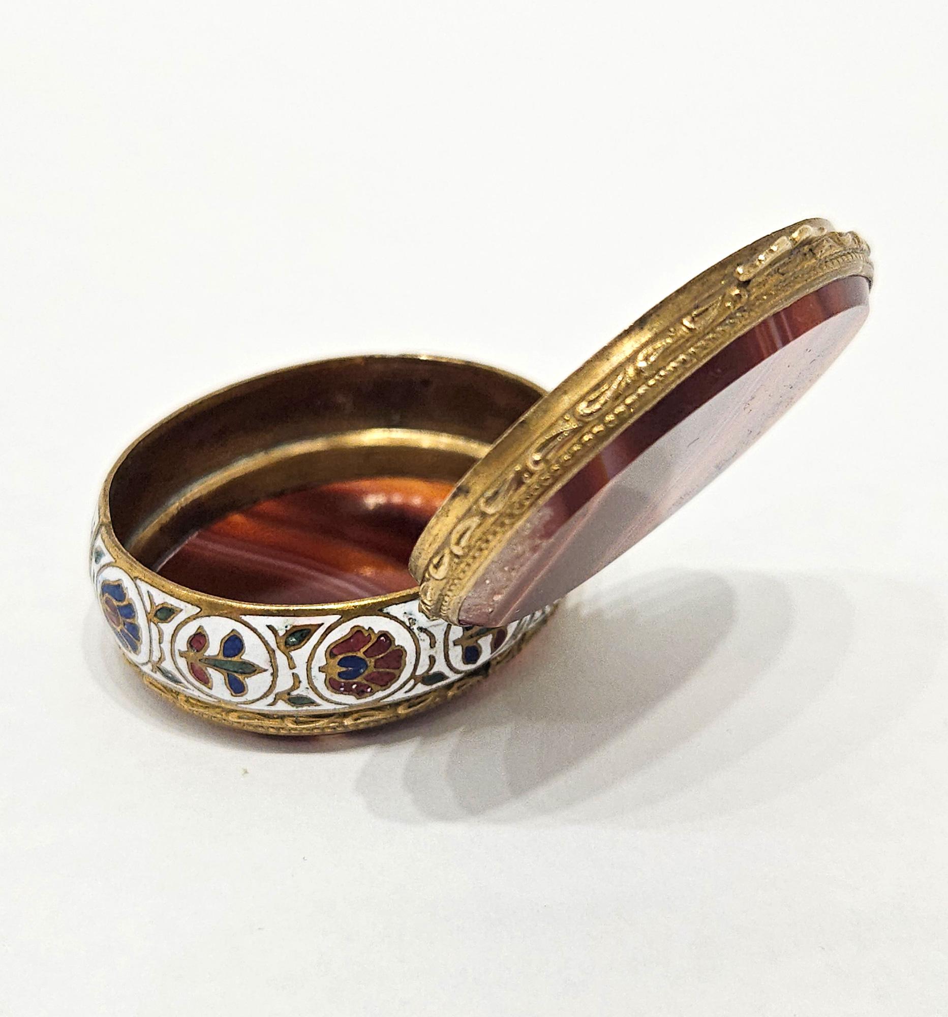 Champlevé Enamel & Agate Pill Box / Snuff Box, France c. 1880 For Sale 2