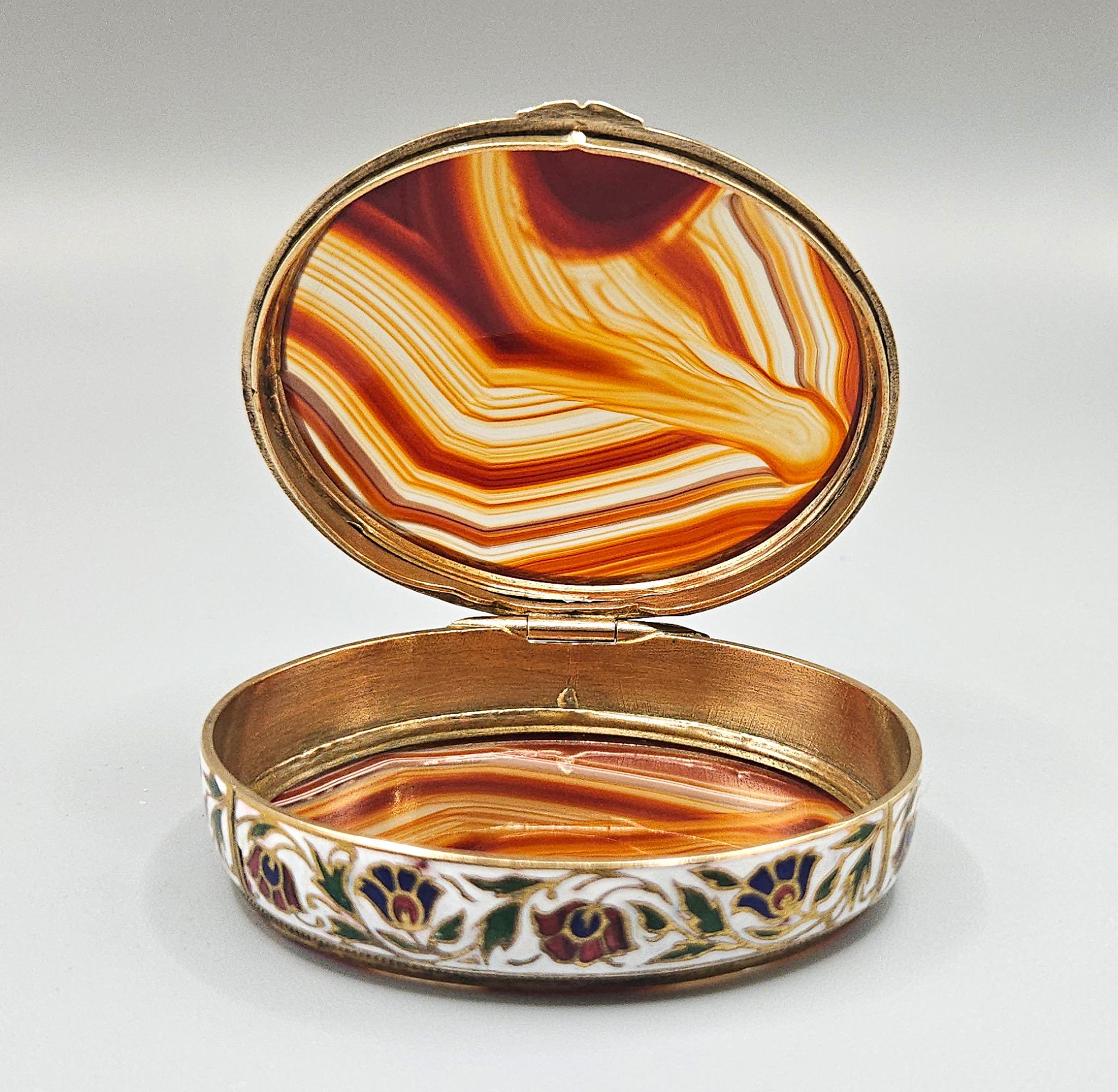 Champlevé Enamel & Double Sided Agate Snuff Box / Bonbonnière, France c. 1880 For Sale 6