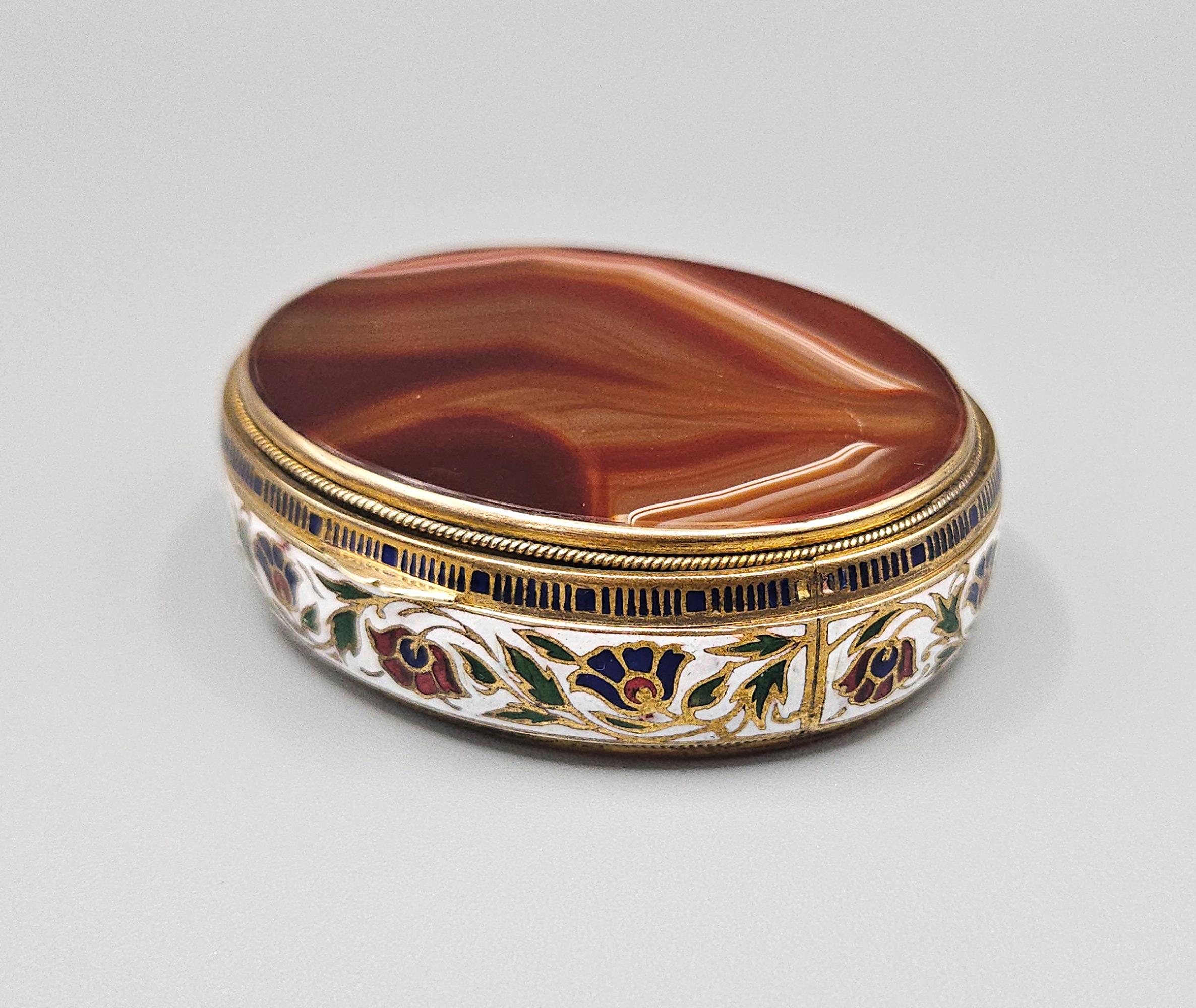 Champlevé Enamel & Double Sided Agate Snuff Box / Bonbonnière, France c. 1880 For Sale 9