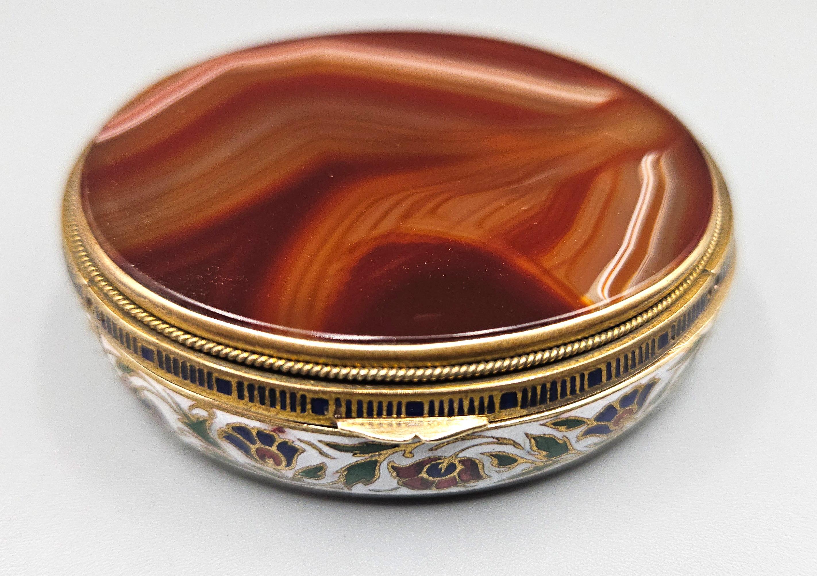 Late 19th Century Champlevé Enamel & Double Sided Agate Snuff Box / Bonbonnière, France c. 1880 For Sale