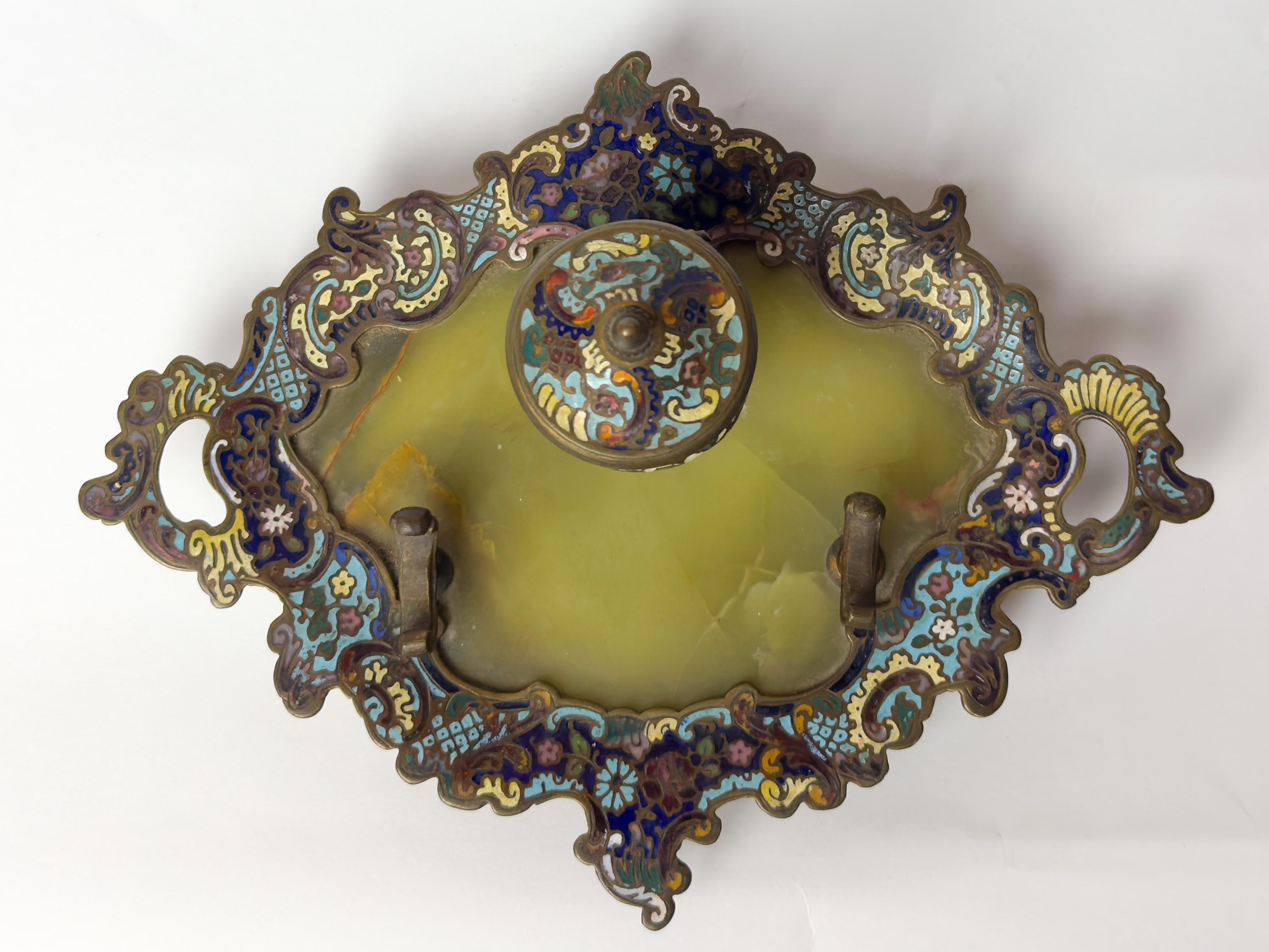 Champlevé Enamel Inkwell on Tray, Napoleon III, 19th Century, France In Good Condition For Sale In Lisbon, PT