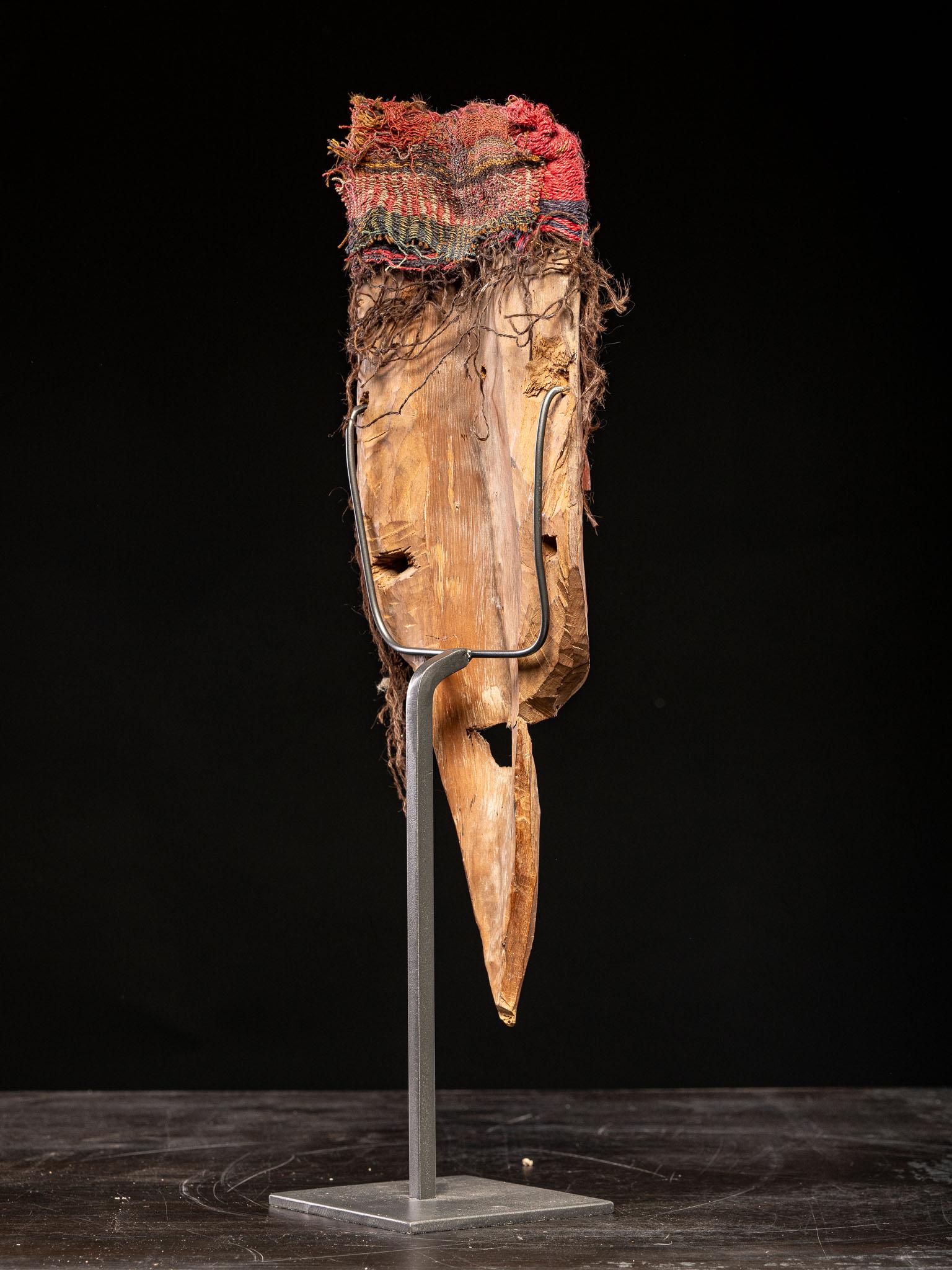 Chancay original Mummy Bundle Mask In Good Condition For Sale In Leuven , BE