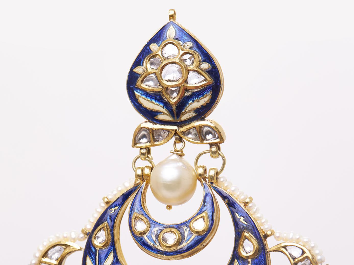 Chandbali Earrings in Blue Enamel, 18kt Gold, Uncut Diamonds & Pearls In New Condition For Sale In Mumbai, IN