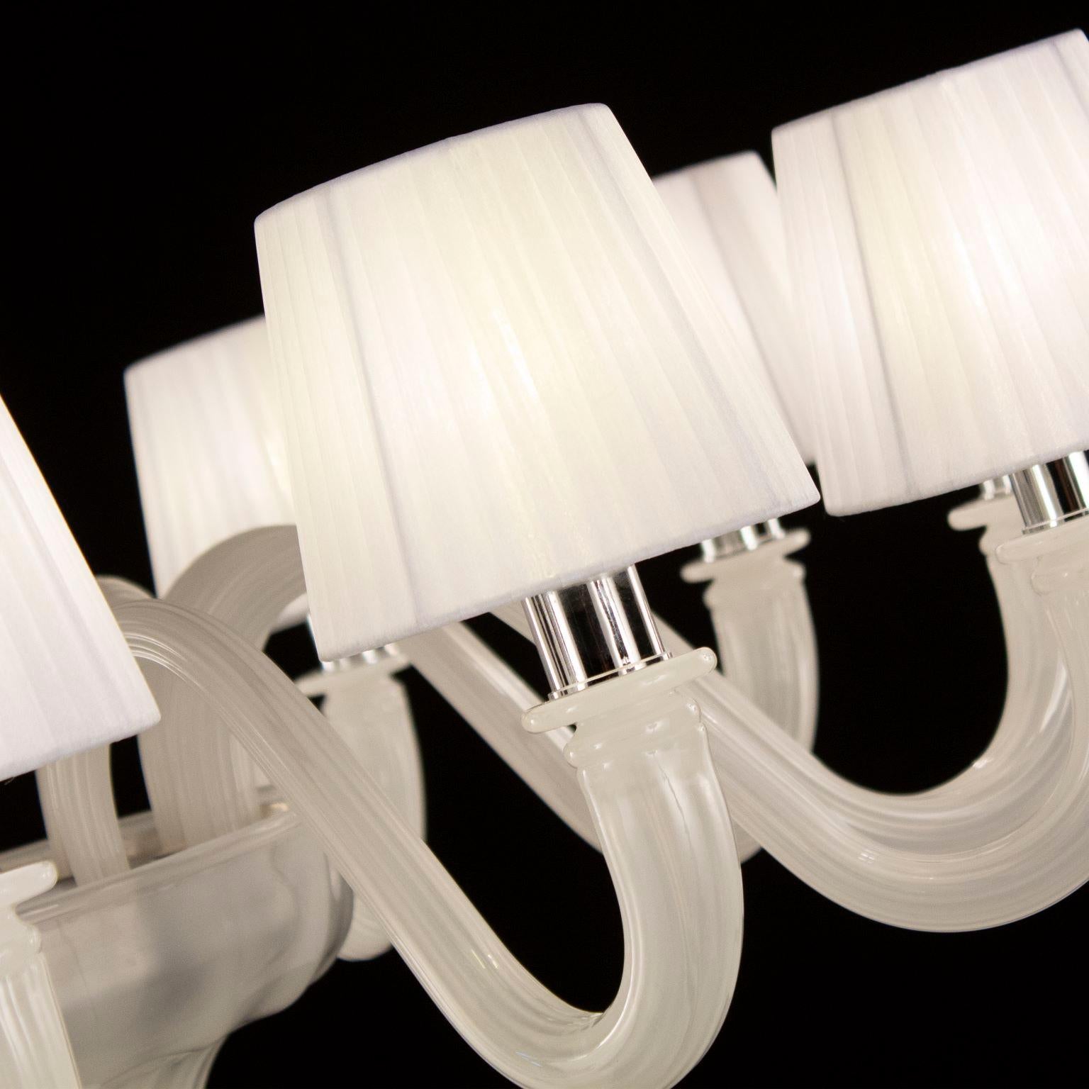 Italian Chandelier 12 Arms White Silk Murano Glass White Lampshade Chapeau by Multiforme For Sale