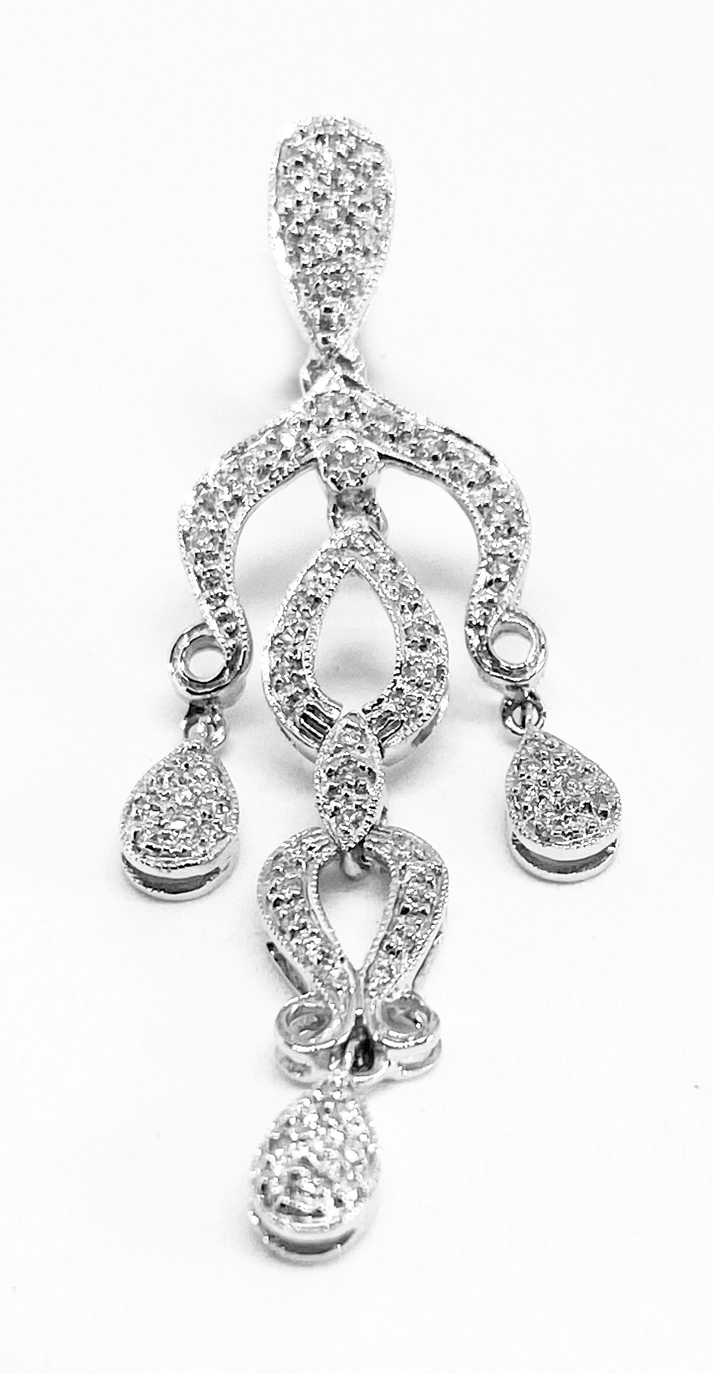 Contemporary 1.00 carat Diamond White Gold Chandelier Earrings For Sale