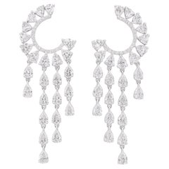 Boucles d'oreilles Chandelier en or blanc 18K avec poire et diamant marquise