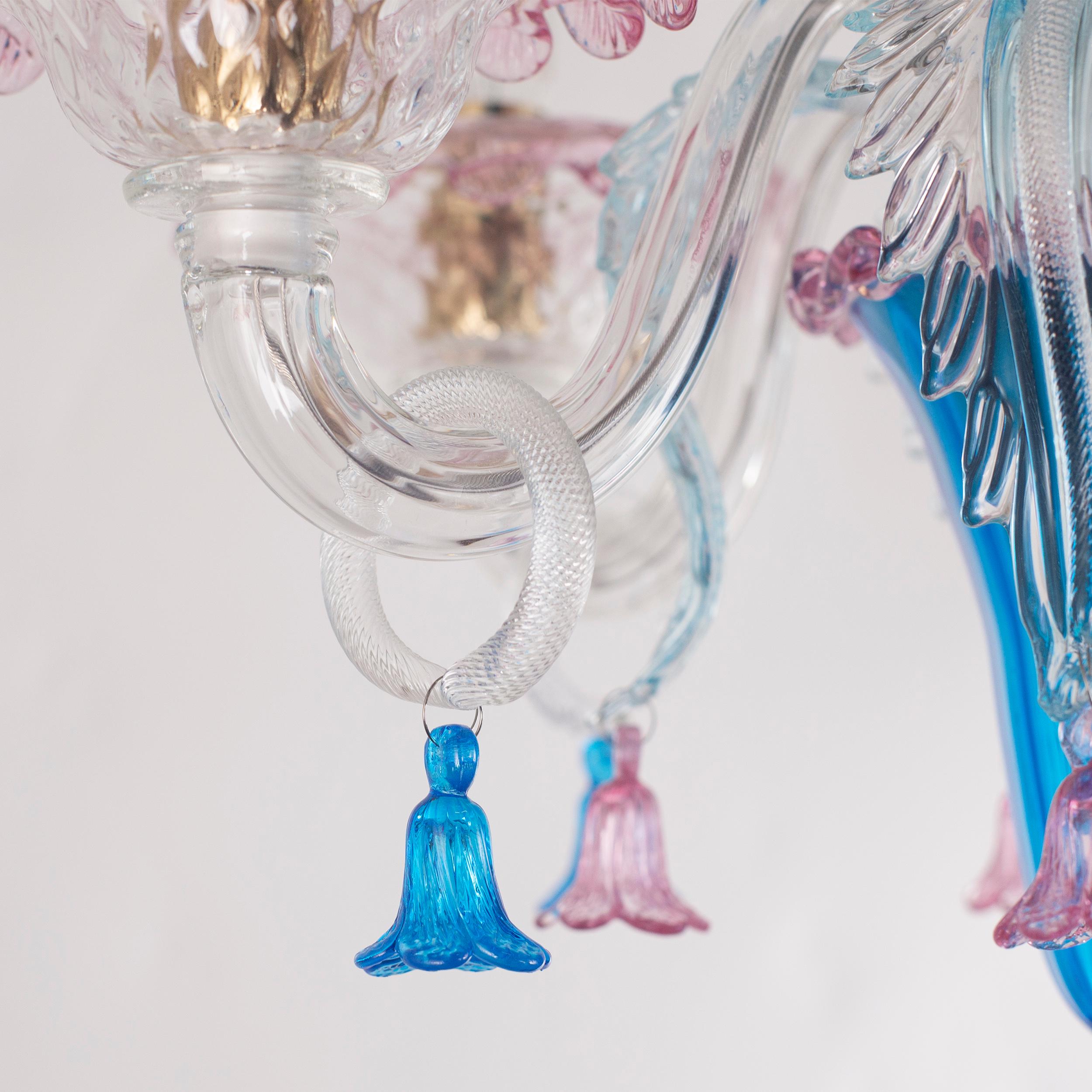 Other Chandelier 5 Arms clear Glass details blue, pink and yellow flower by Multiforme For Sale