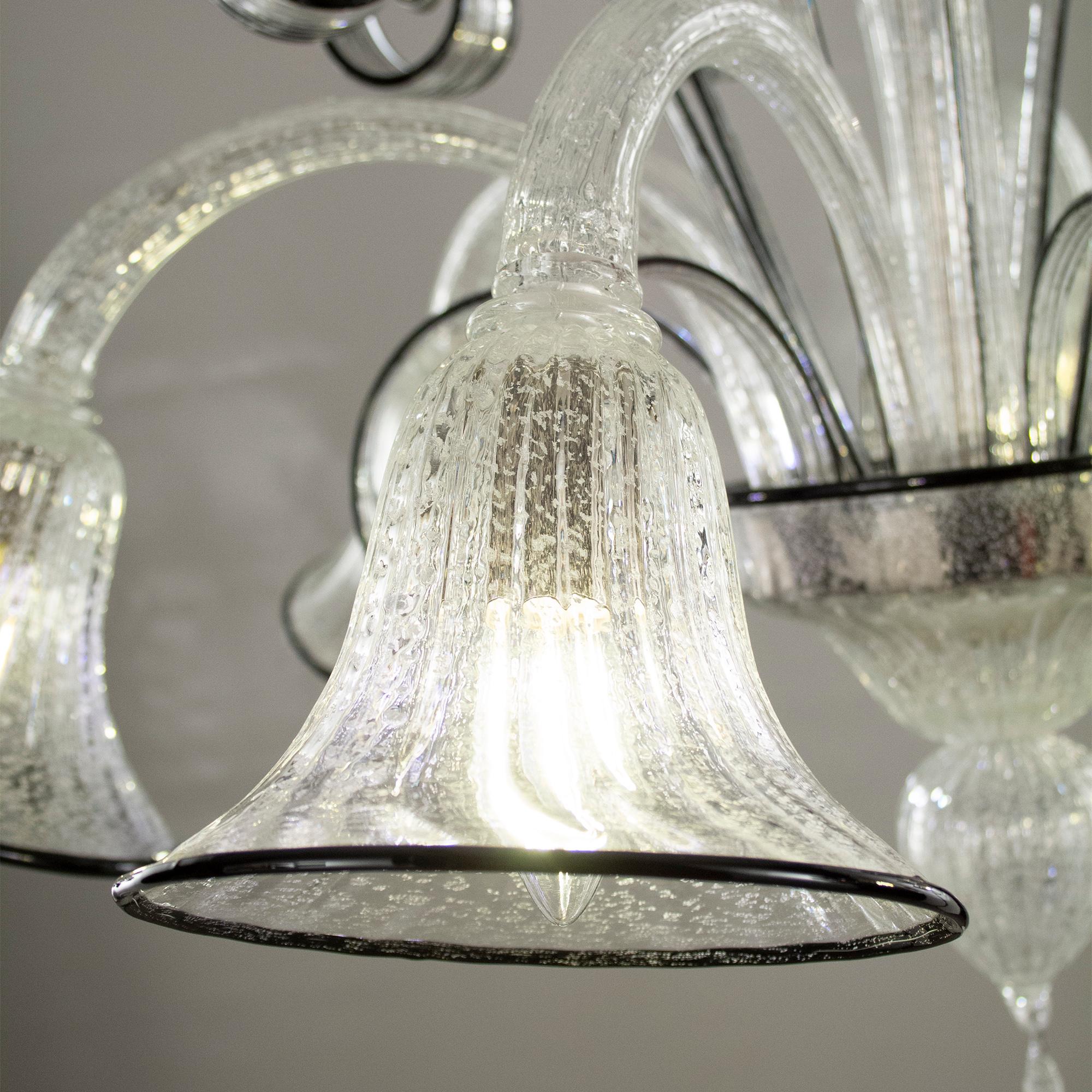 XXI secolo e contemporaneo Lampadario a 6 bracci in vetro di Murano soffiato a mano con foglia d'argento trasparente di Multiforme in vendita