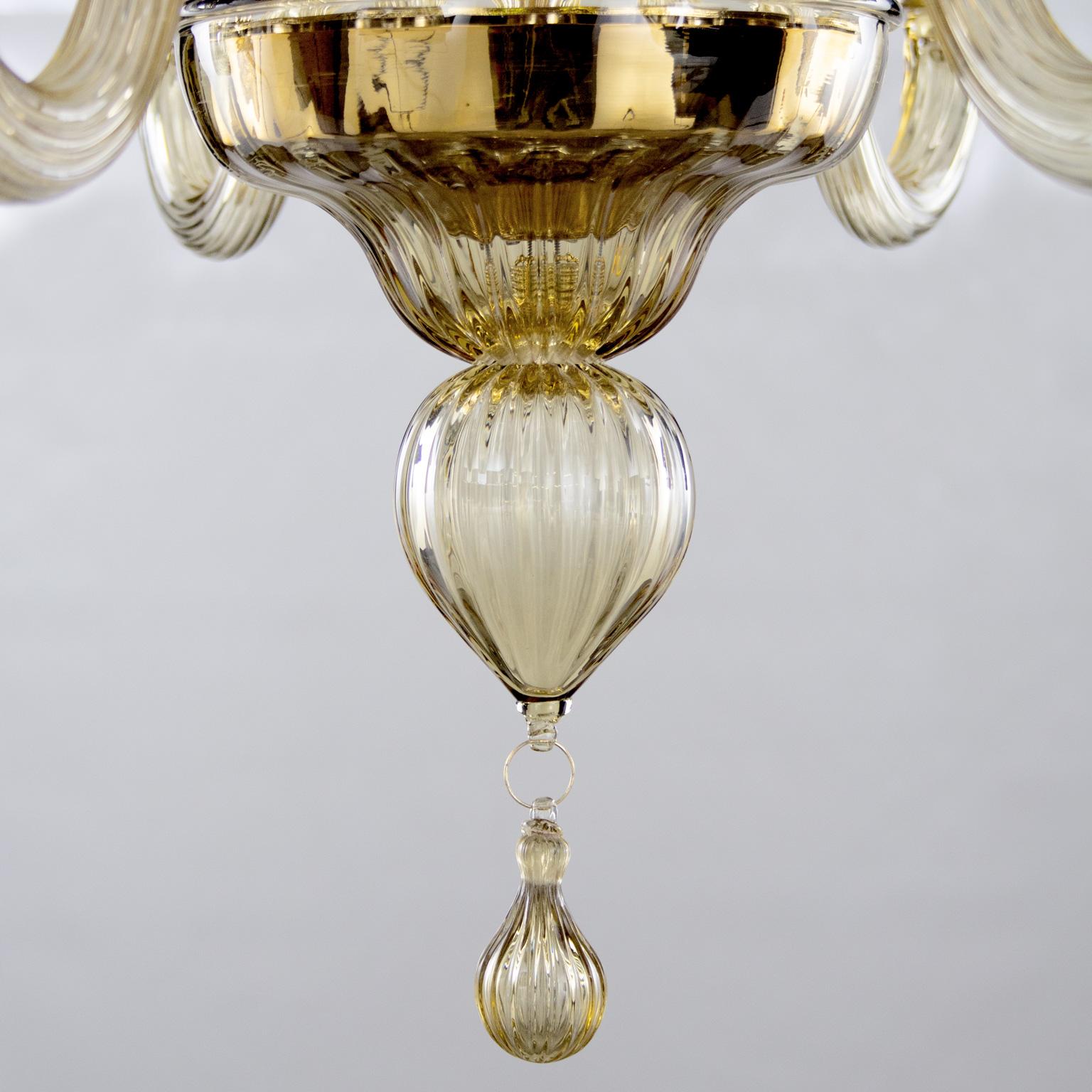 Italian Chandelier 6 Arms Smoky Quartz Murano Glass, Lampshades Chapeau by Multiforme For Sale