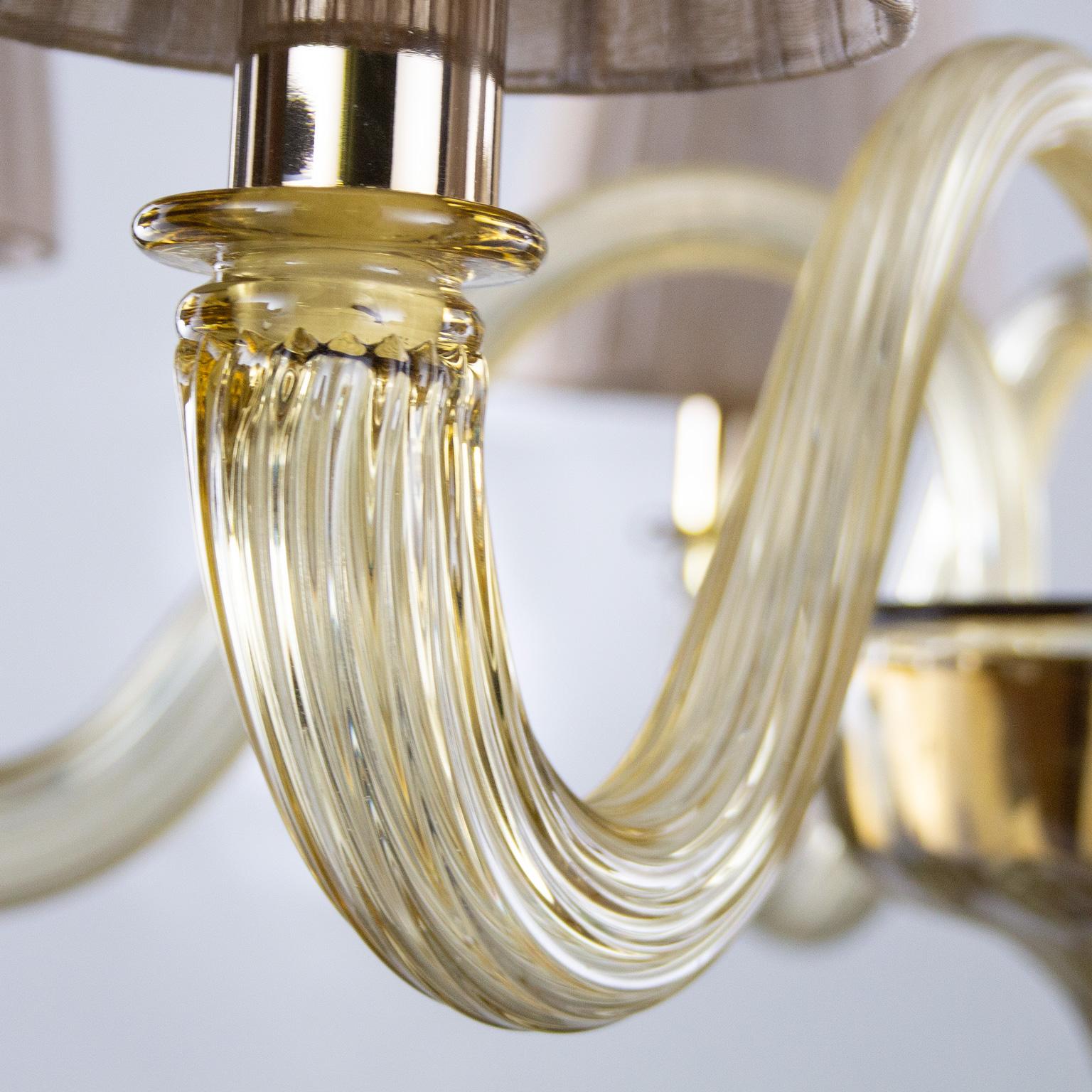Chandelier 6 Arms Smoky Quartz Murano Glass, Lampshades Chapeau by Multiforme In New Condition For Sale In Trebaseleghe, IT