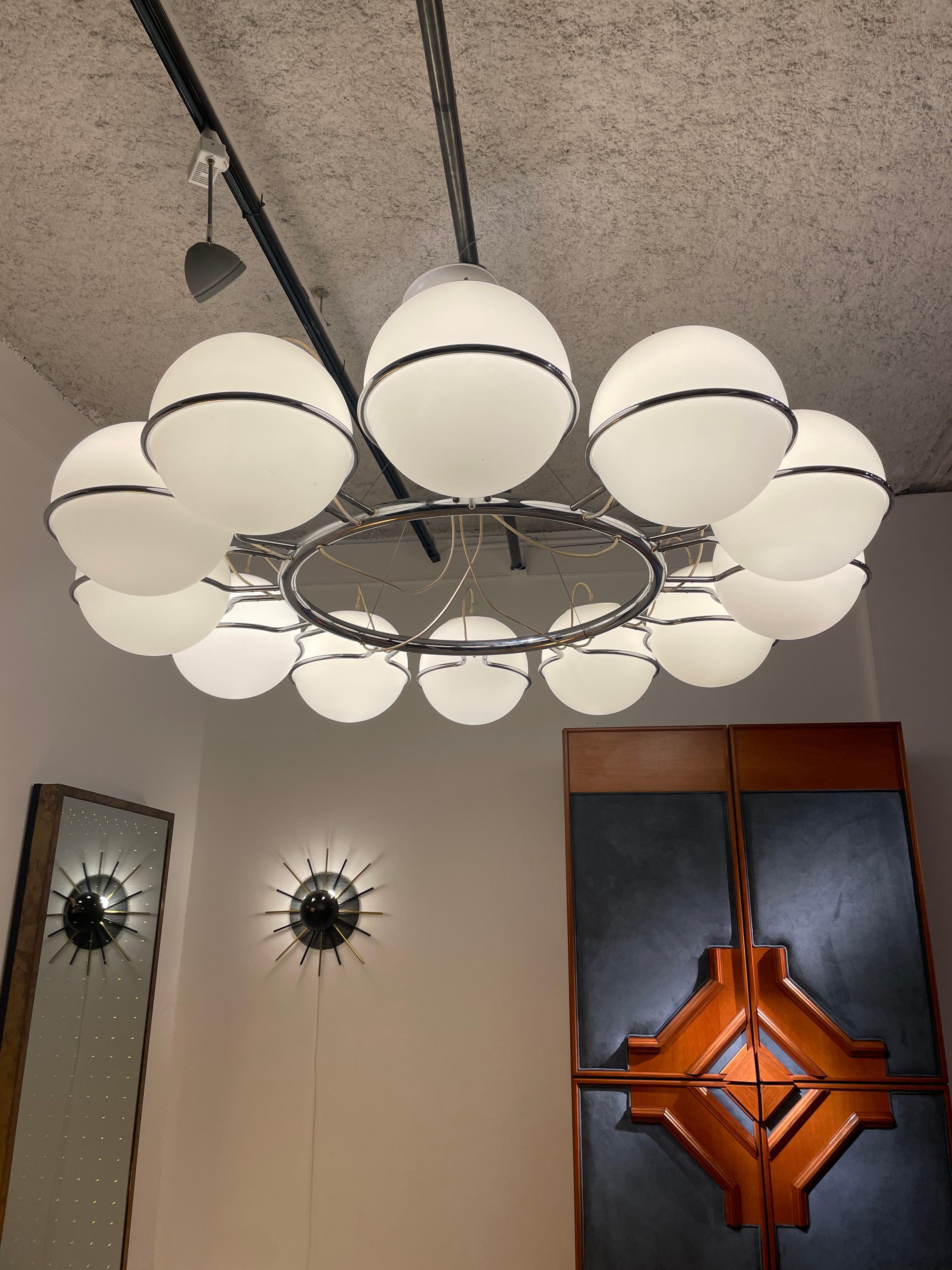 Lampadario 70S in vendita 2