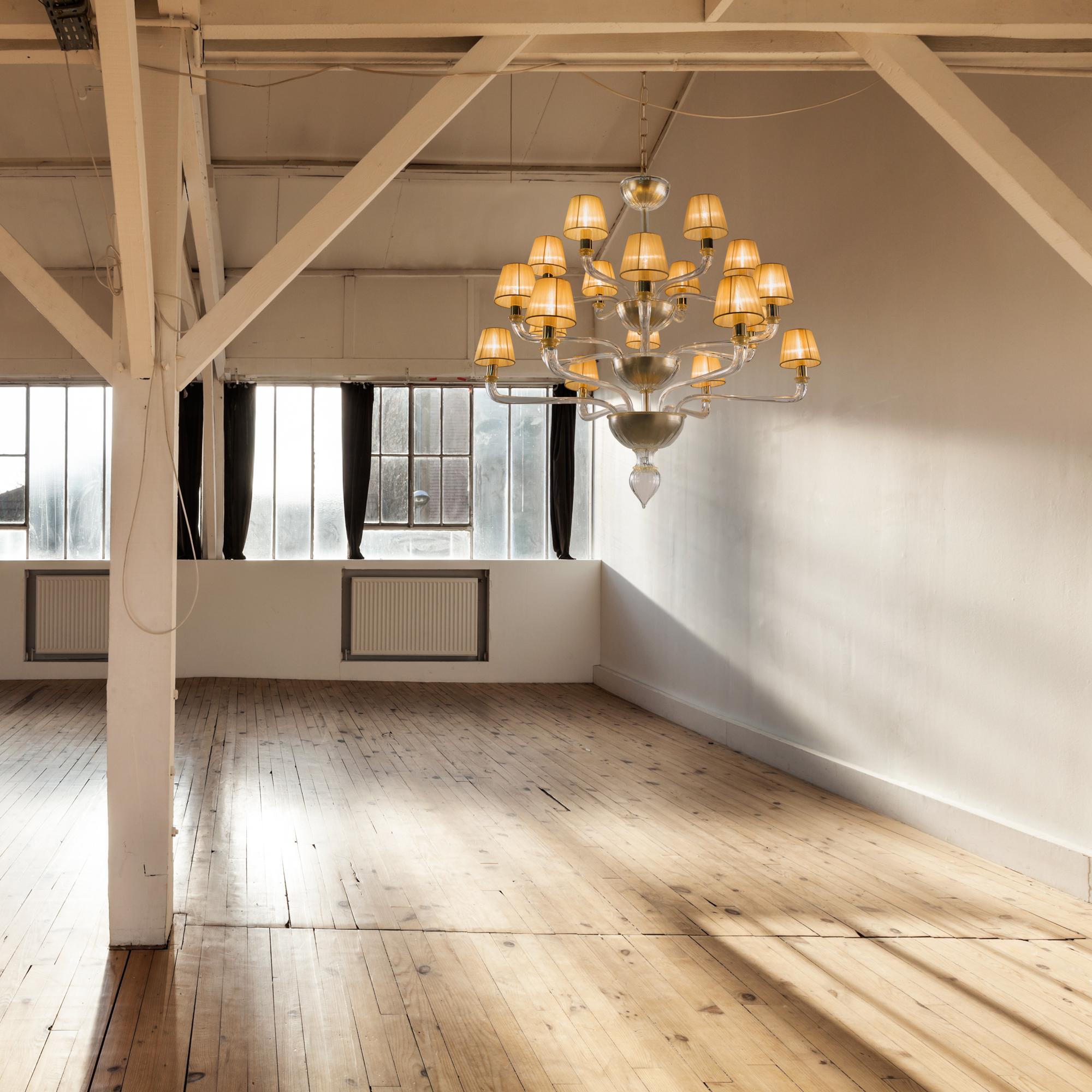 Chandelier 9arms White encased Murano Glass, Lampshades by Multiforme in stock For Sale 1