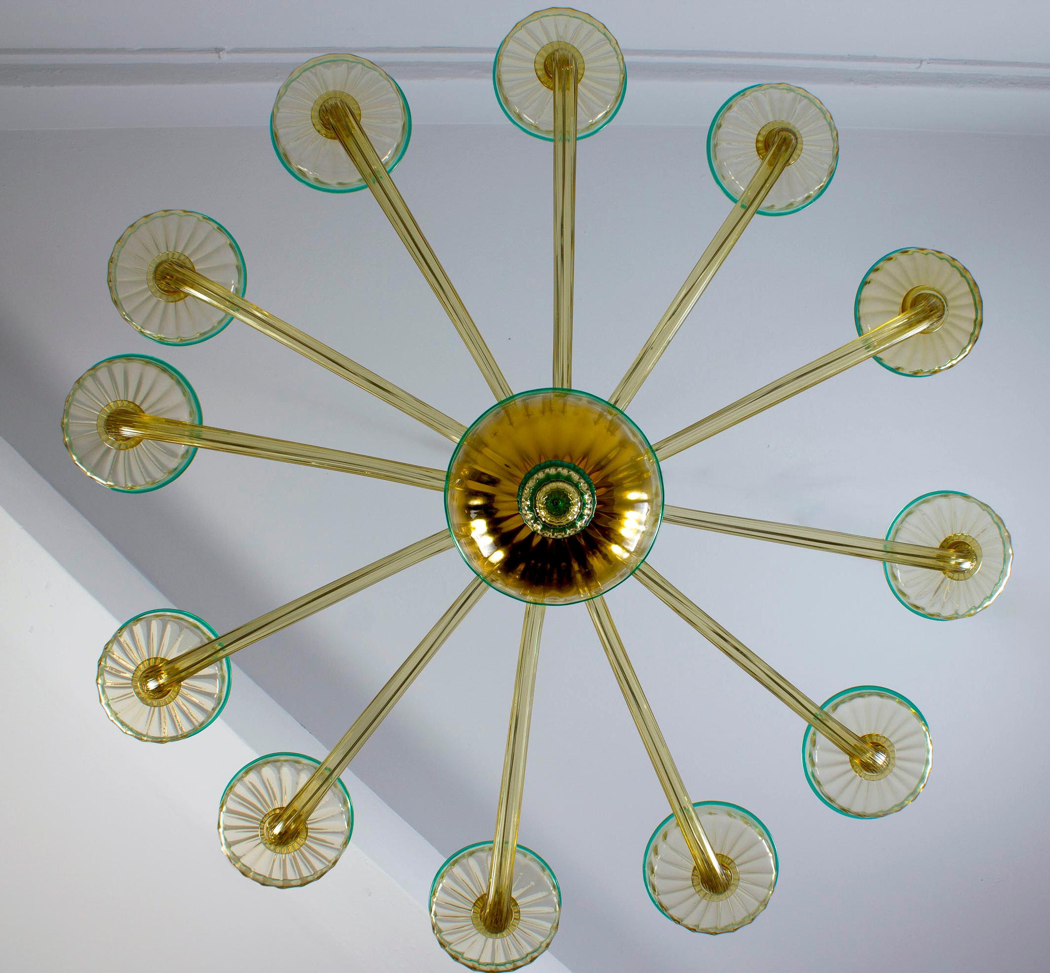 Lampadario Ambra e Smeraldo in vetro soffiato a mano, attribuito a Venini, circa anni '70 in vendita 6