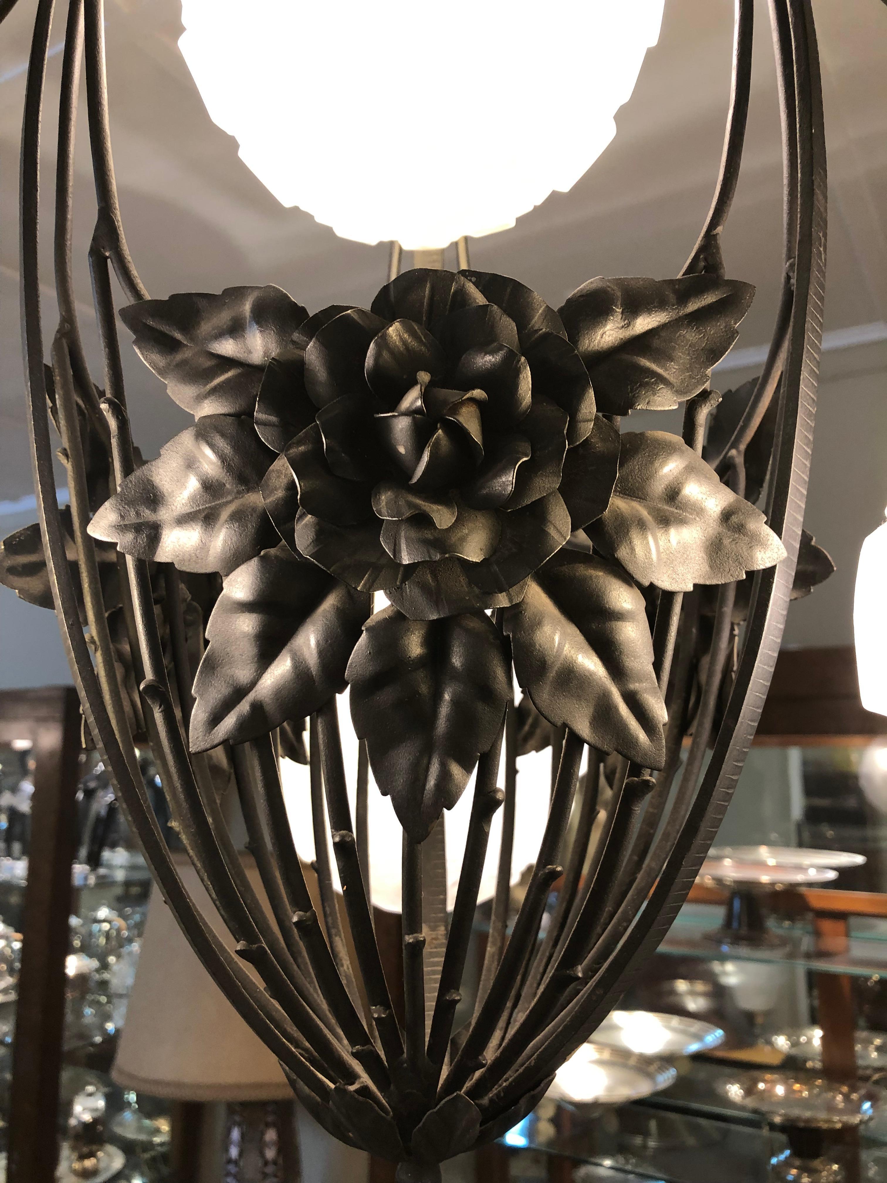 Chandelier Jugendstil, Art Nouveau, in Glass and Iron, Year 1900, Country French For Sale 1
