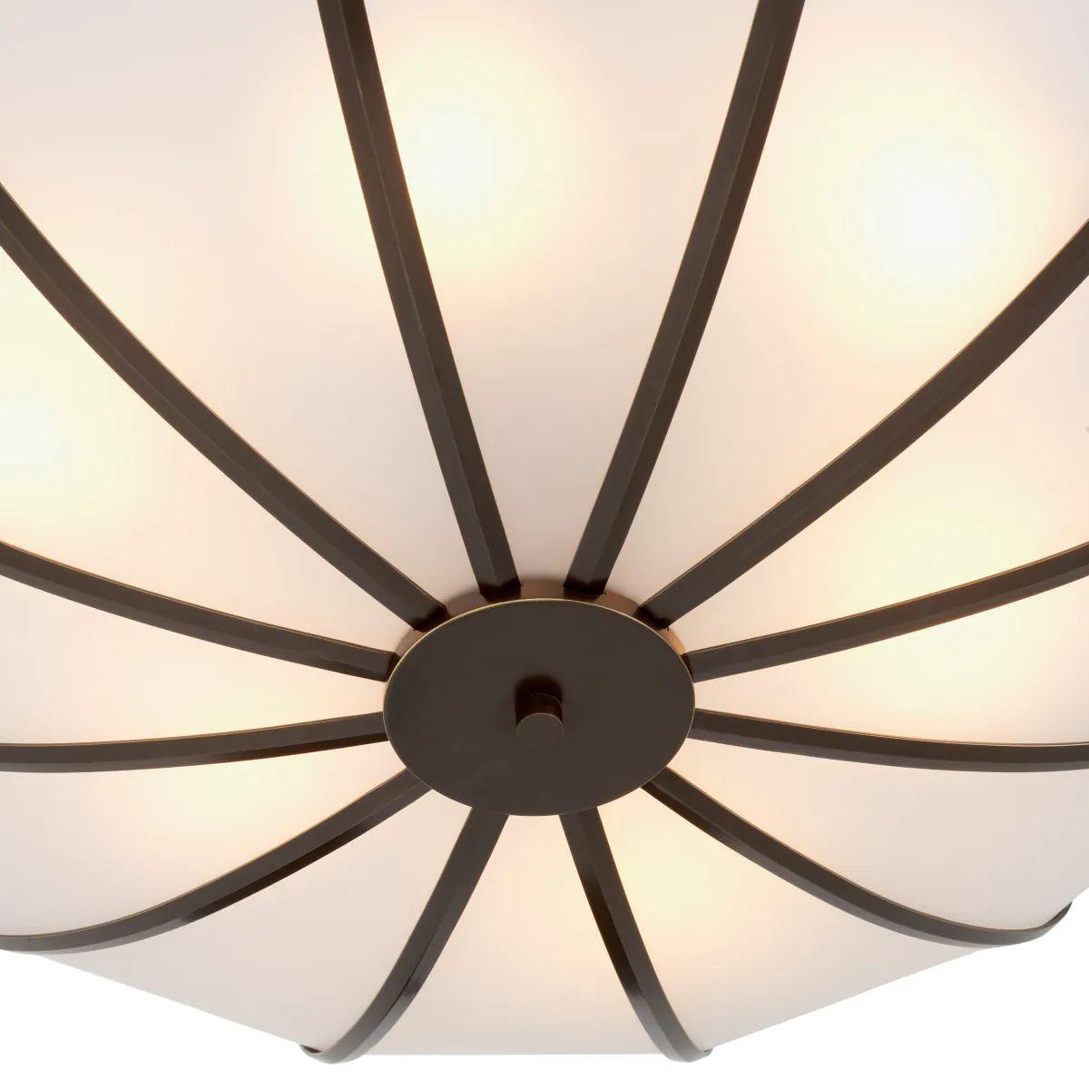 Lampadario - Finitura in bronzo e vetro bianco in vendita 2