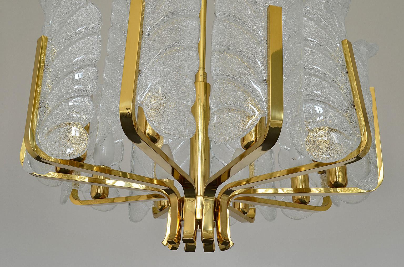 Chandelier by Carl Fagerlund for Orrefors 1960s Gold Brass Glass Acanthus Leaves im Zustand „Gut“ im Angebot in Nürnberg, Bavaria