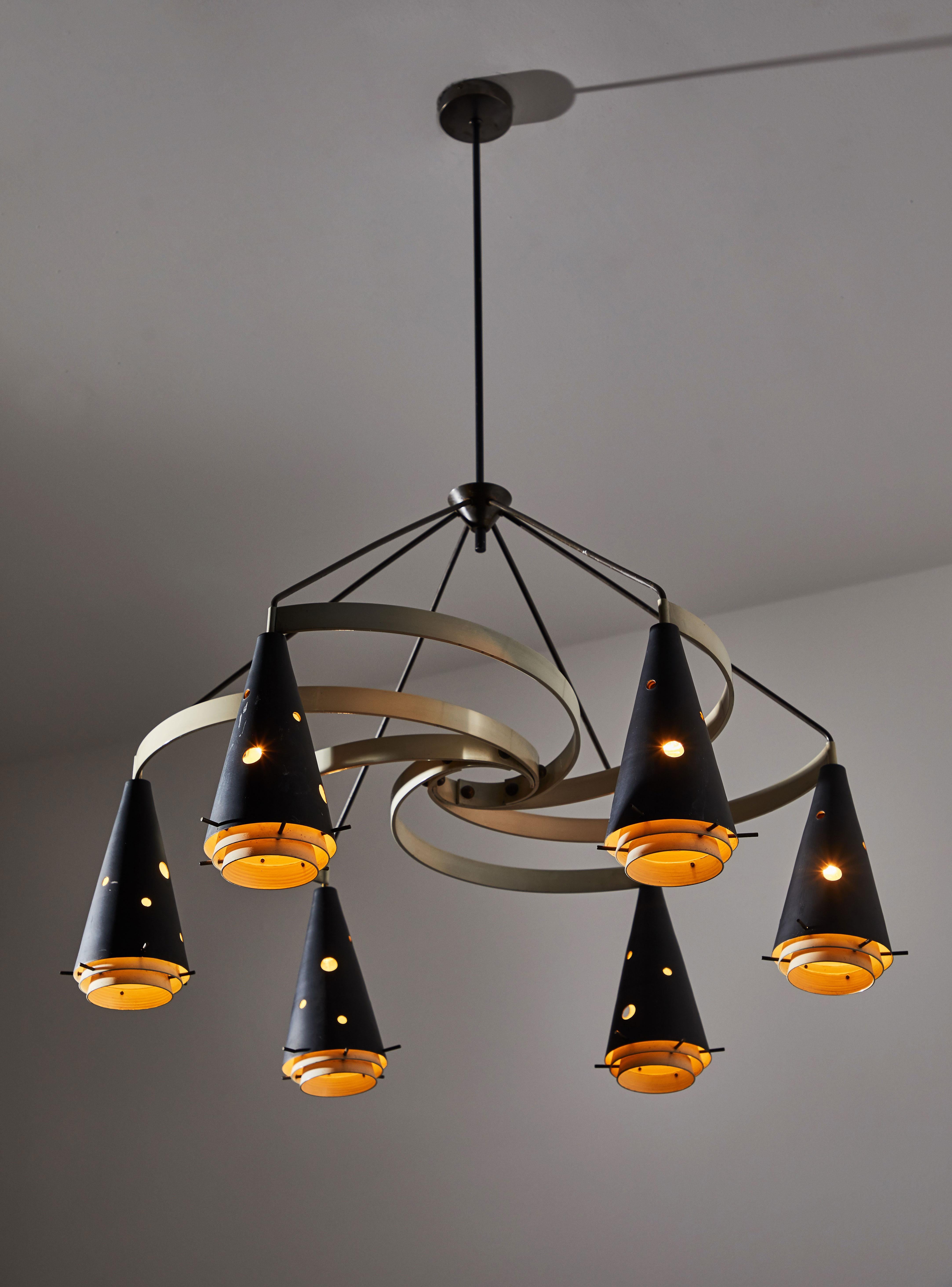 Chandelier by Gilardi & Barzaghi. Designed and manufactured in Italy circa 1950s. Enameled metal, brass. Original canopy. Rewired for US junction boxes. Takes six E26 40w maximum bulbs.