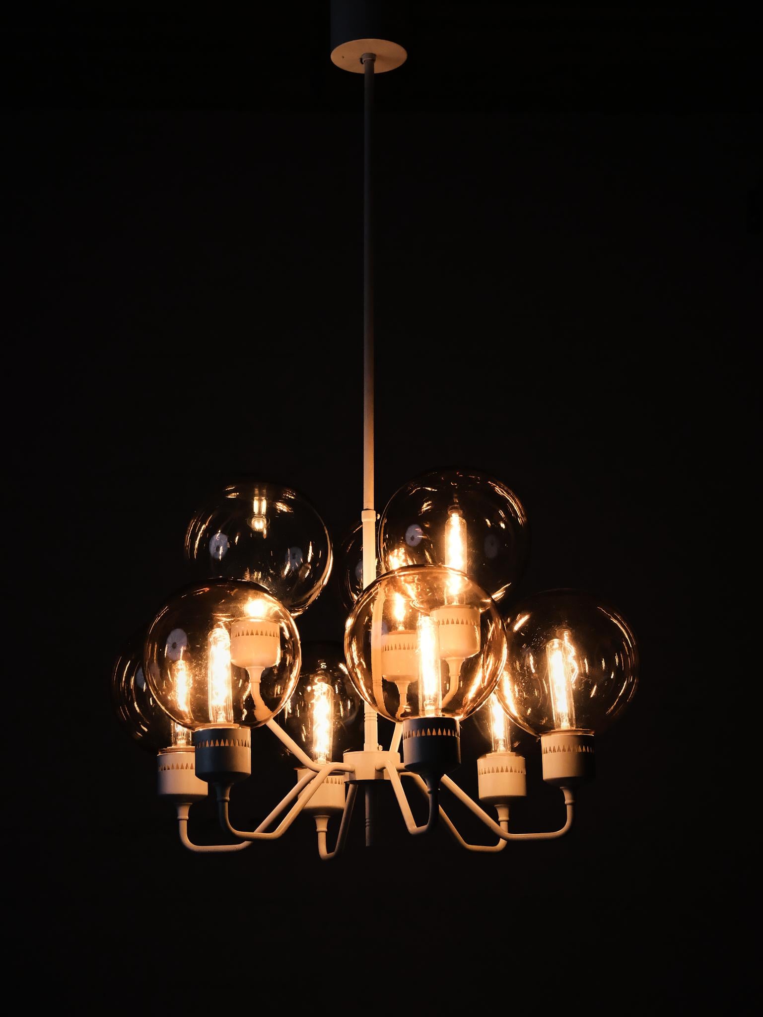 Lampadario di Hans-Agne Jakobsson per Hans-Agne Jakobsson AB, Svezia, anni '60 In condizioni buone in vendita a Eskilstuna, SE